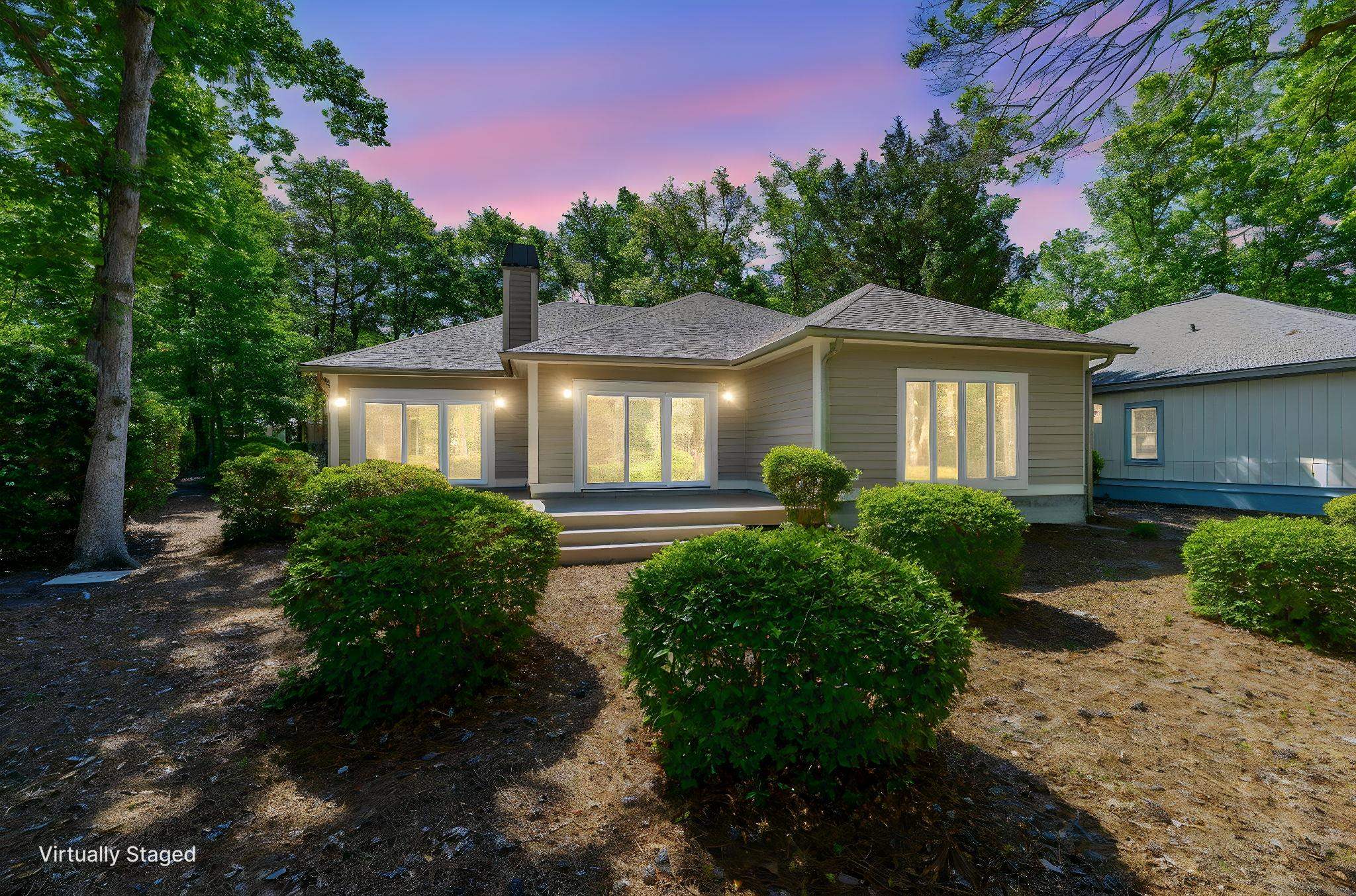 1802 Spinnaker Dr.