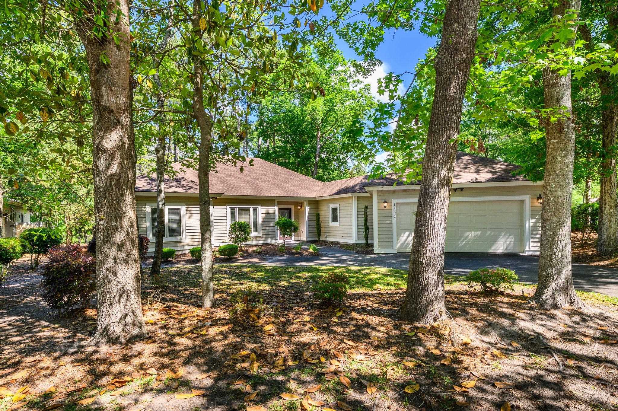 1802 Spinnaker Dr.