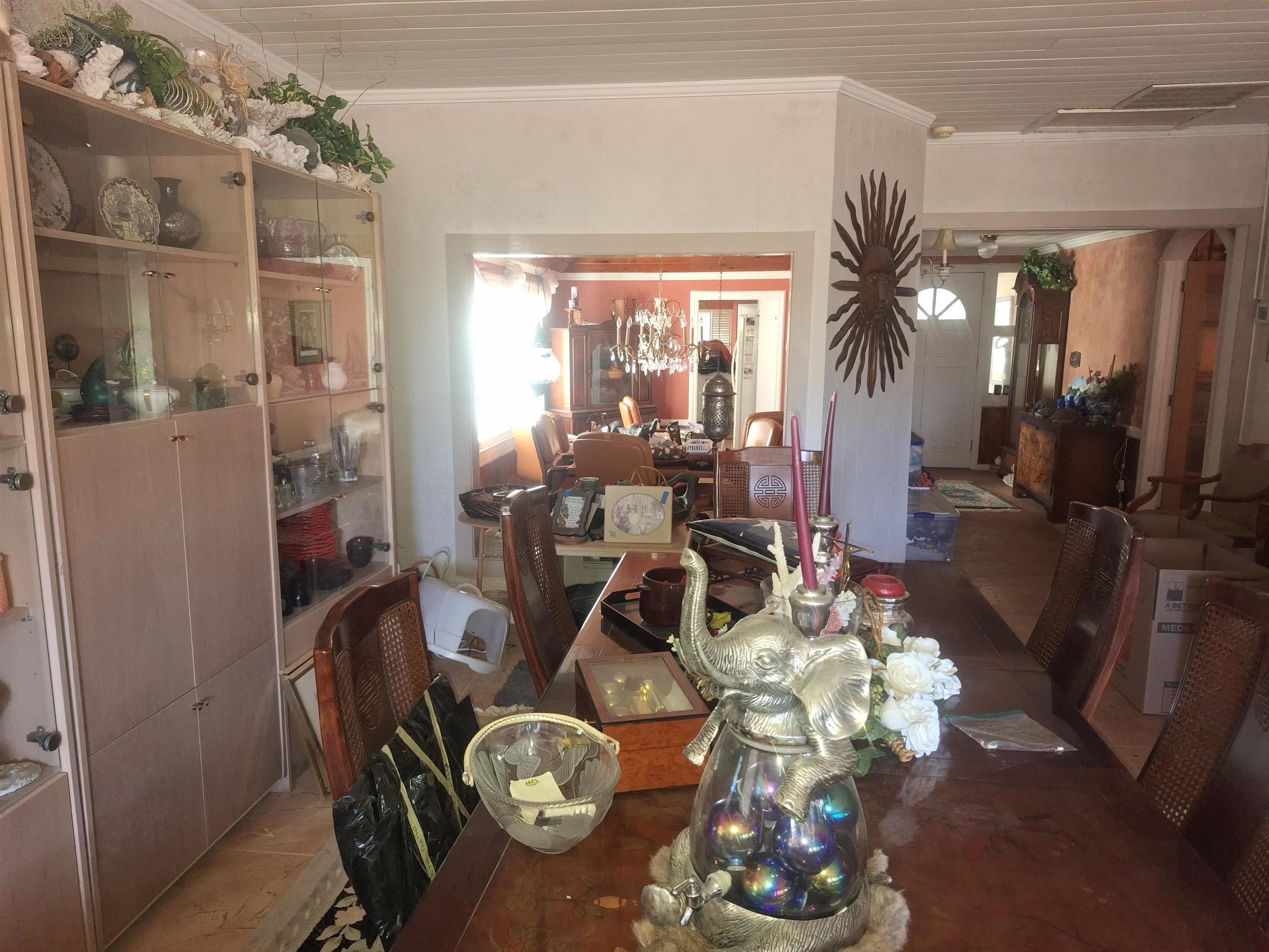 1642 Riverview Dr.