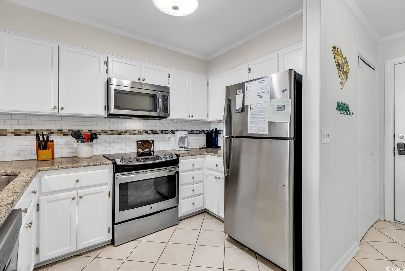 814 N Waccamaw Dr. 204