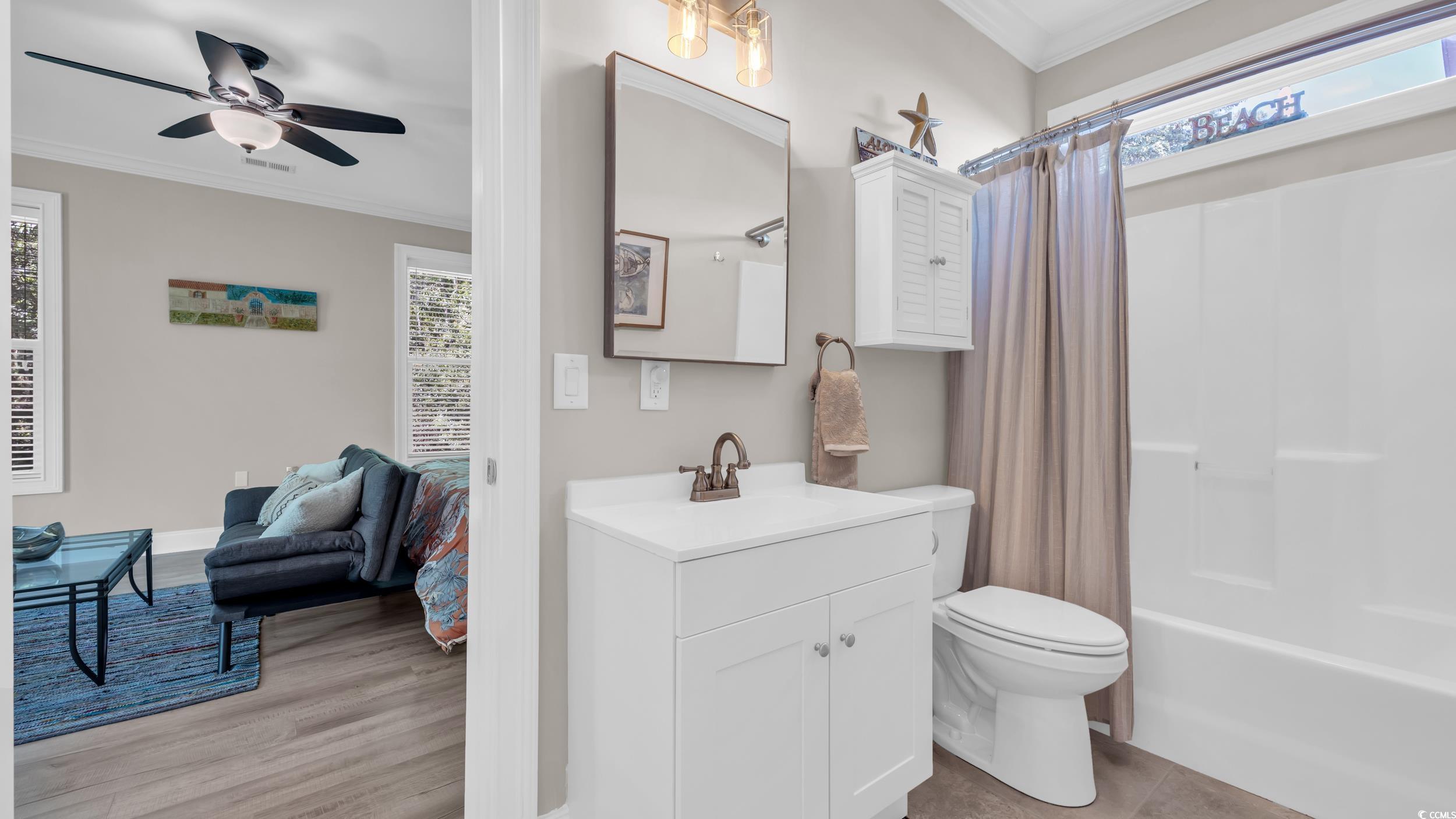 53 Harbourreef Dr.