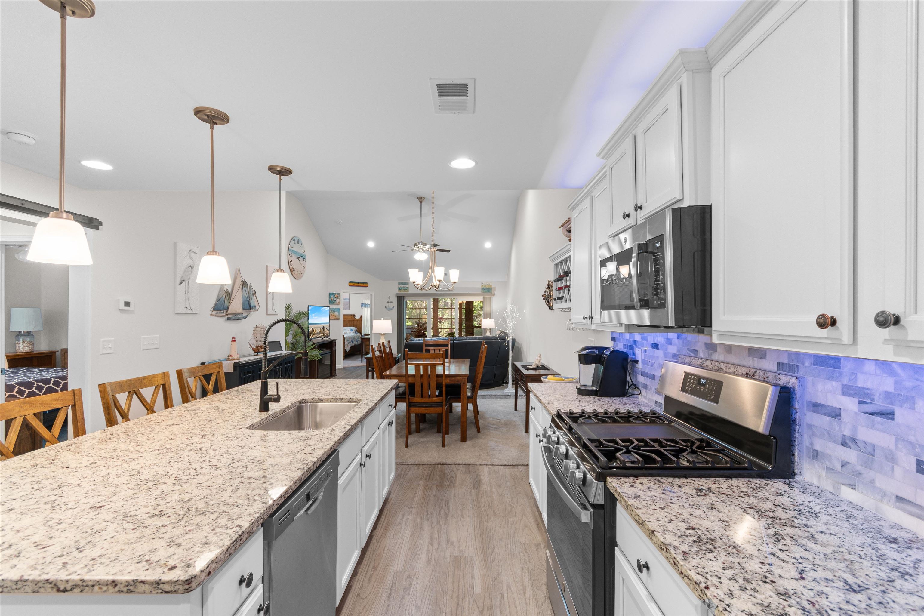 2012 Willow Run Dr. A