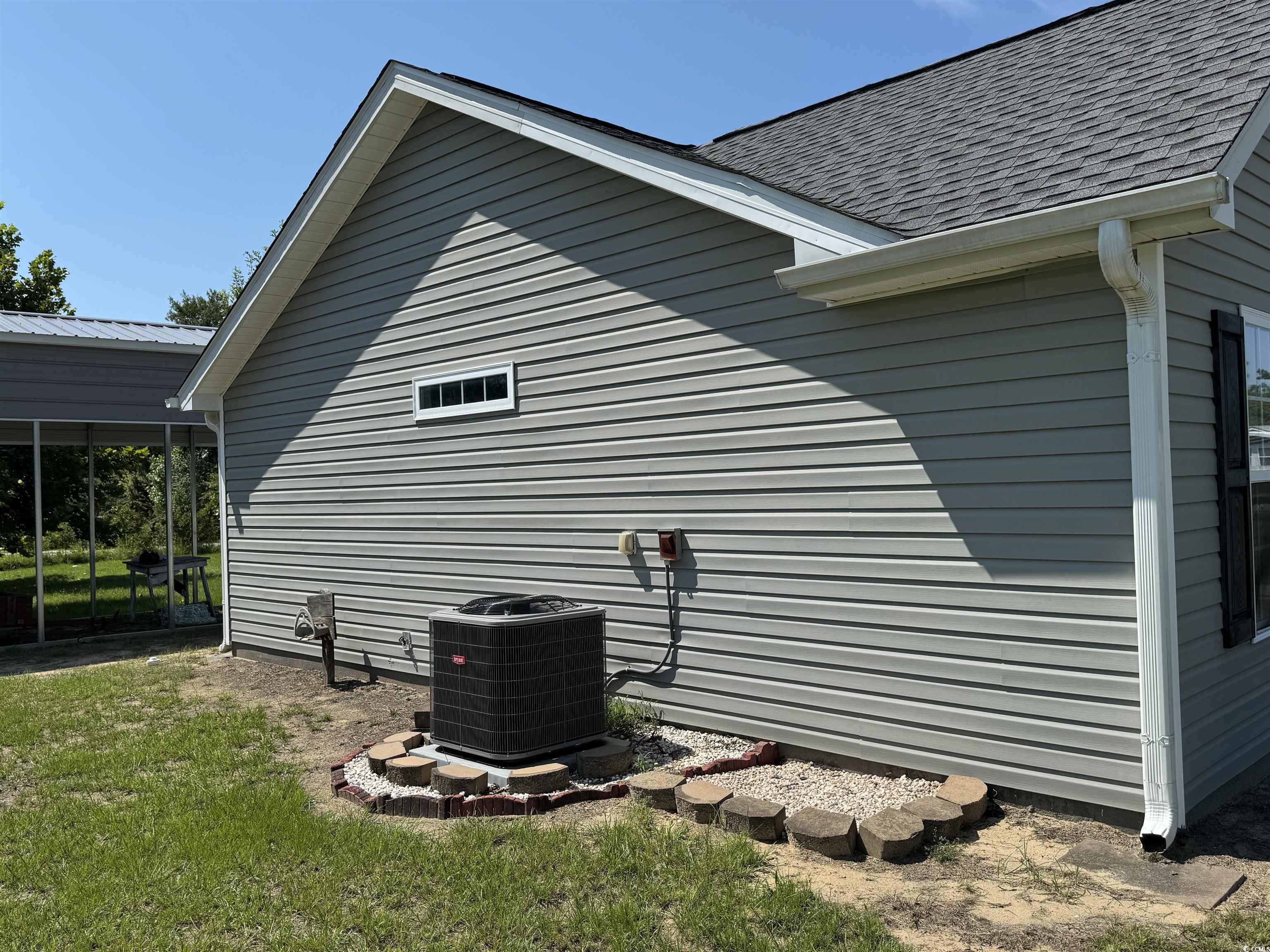 6344 Donahue Dr.