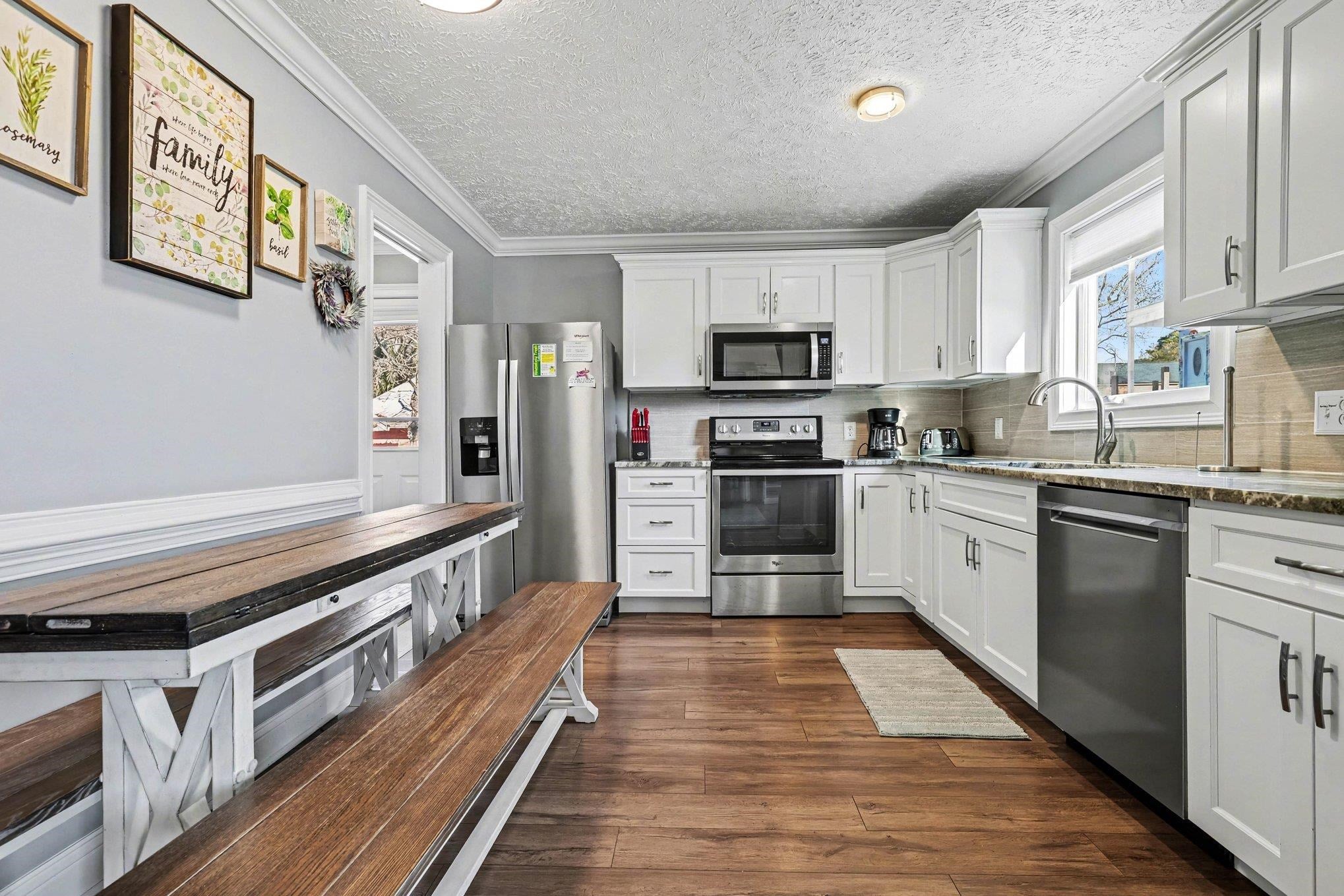 6001-1544 S Kings Hwy.