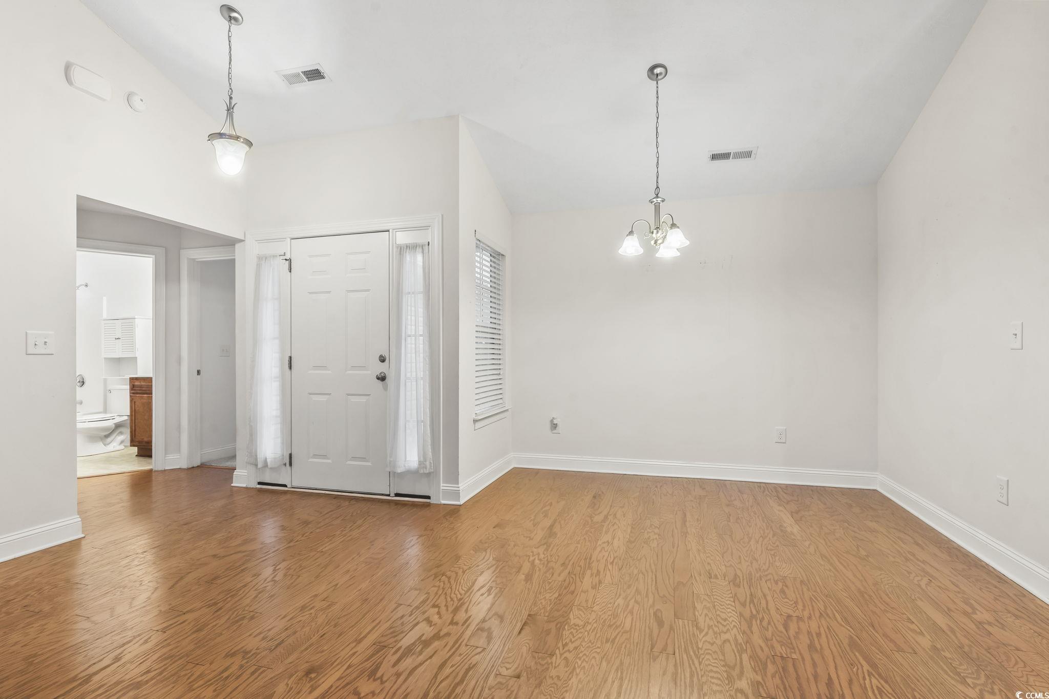 205 Camrose Way
