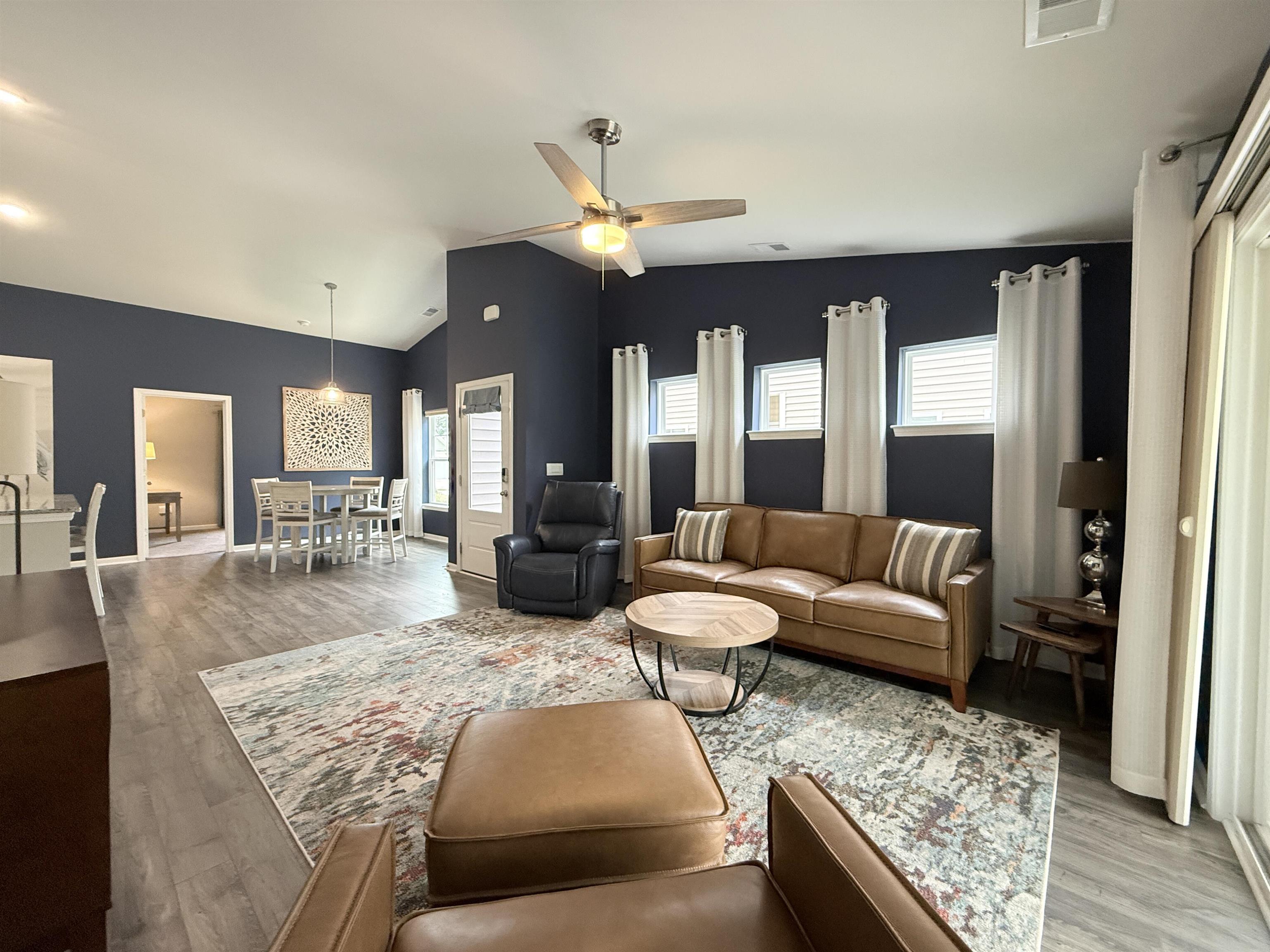 1540 Jardine Loop n/a