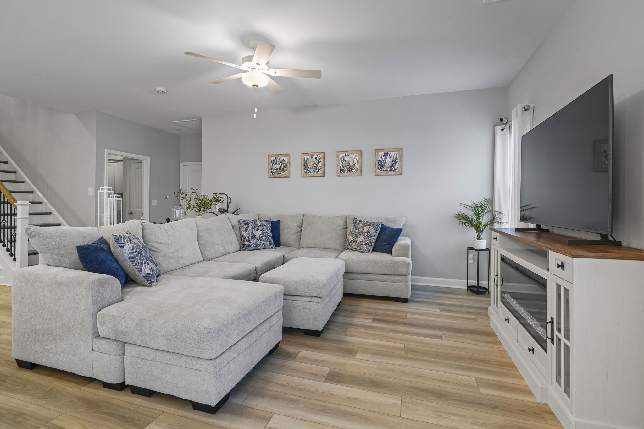 741 Enchantment Loop