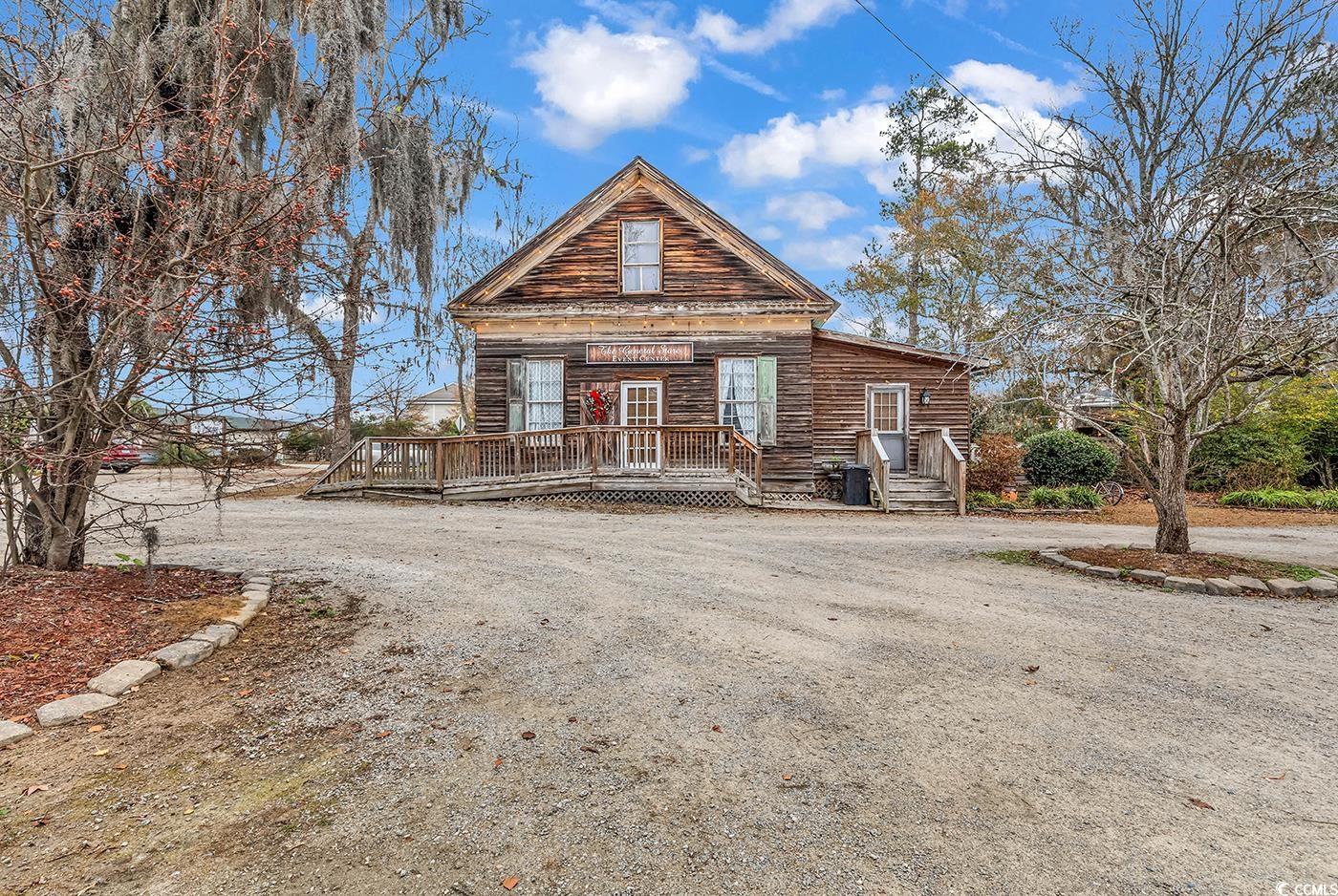 6011 Dick Pond Rd.