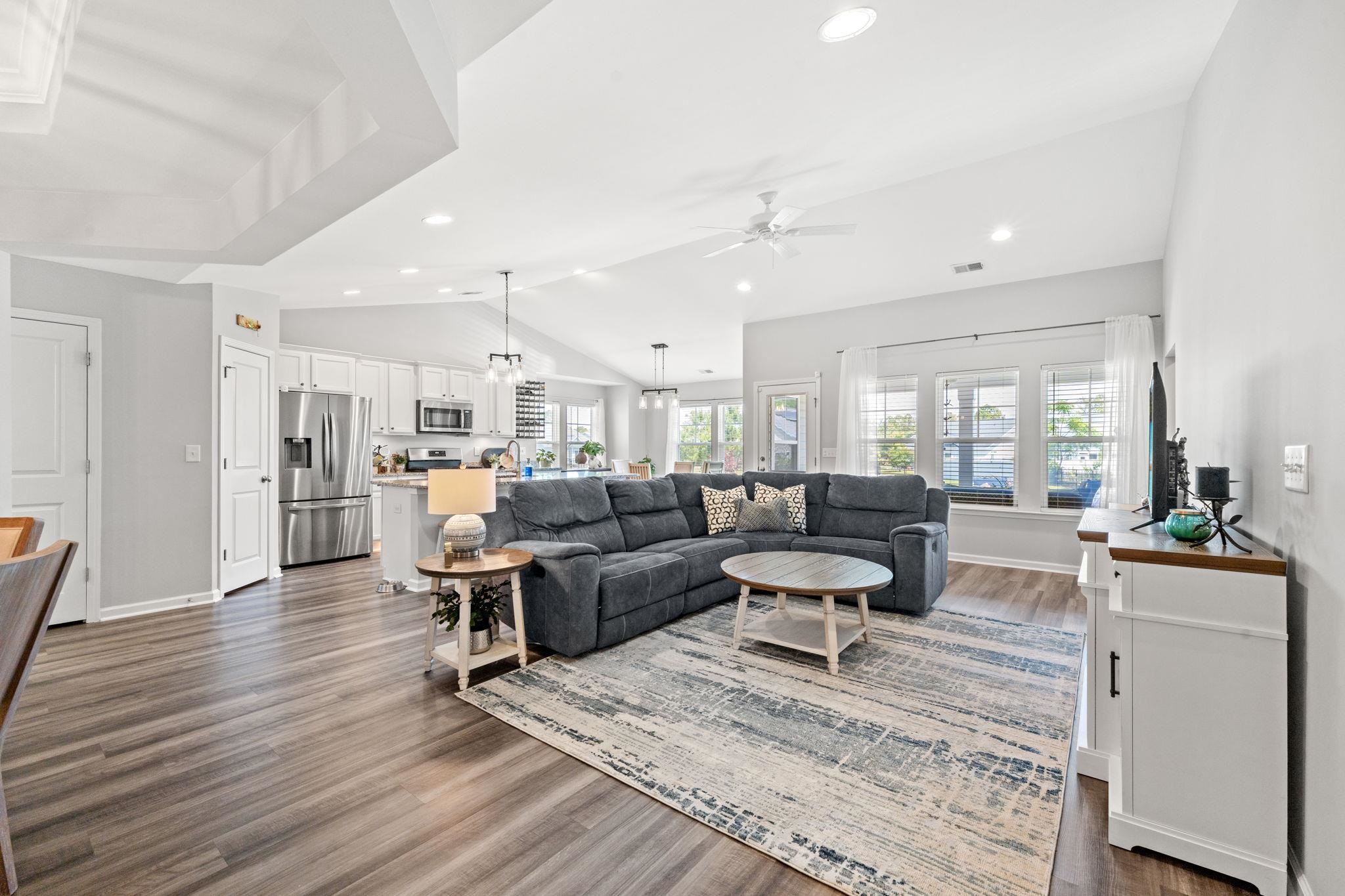 3708 Park Pointe Ave.