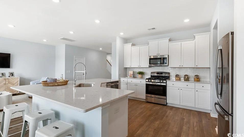 222 Atlantic Breeze St.