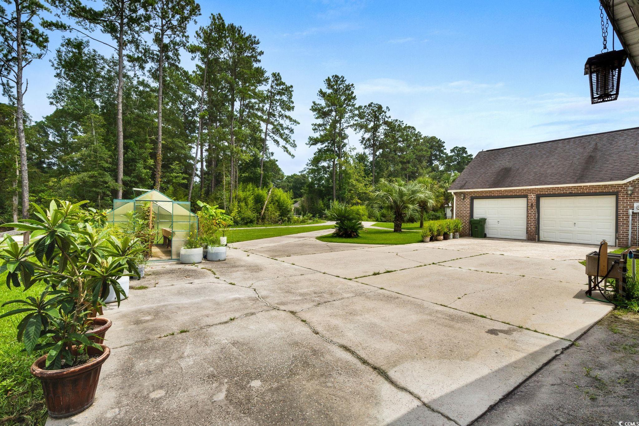 2981 Victor Rd.