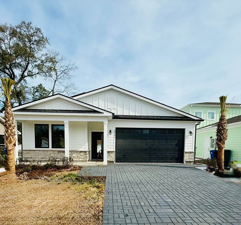 Photo of 522 6th Ave. S Ave, North Myrtle Beach, SC 29582 (MLS # 2603500)