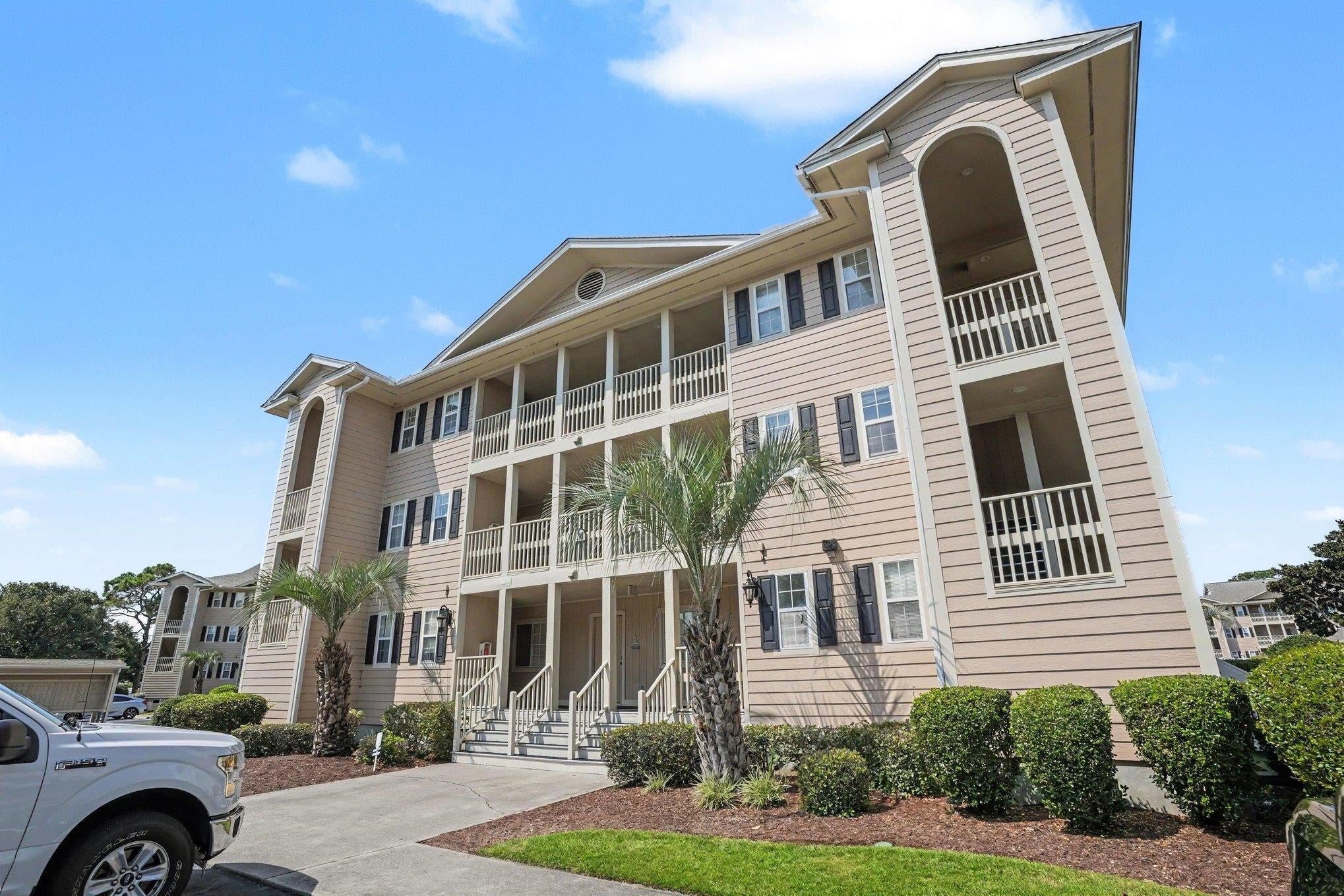 1900 Duffy St. M-1