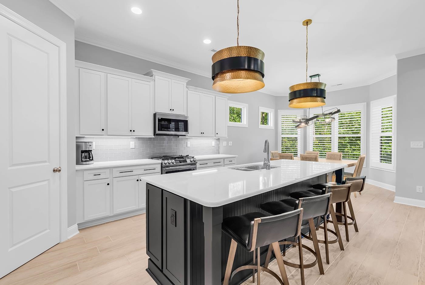 8346 Cape Dutch Loop
