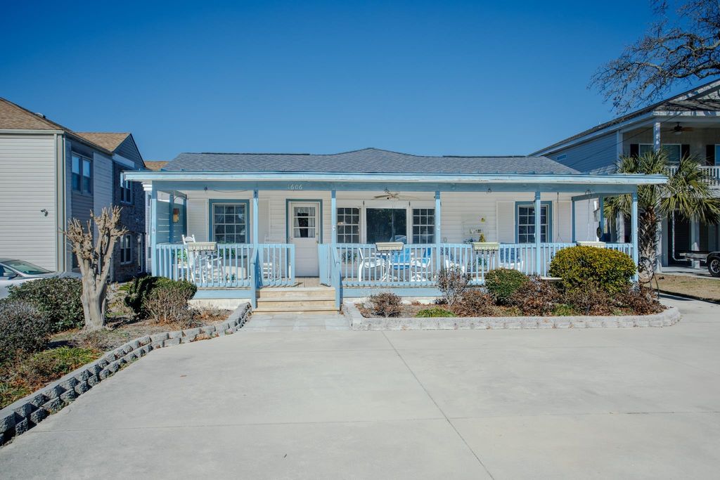 Photo of 1606 Hillside Dr. S, North Myrtle Beach, SC 29582 (MLS # 2603033)