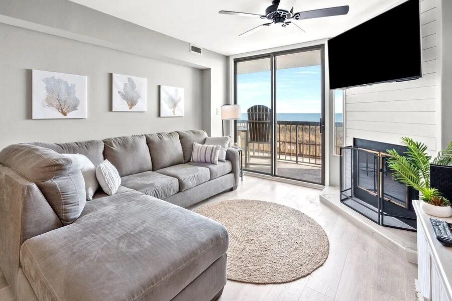 4111 S Ocean Blvd. 202