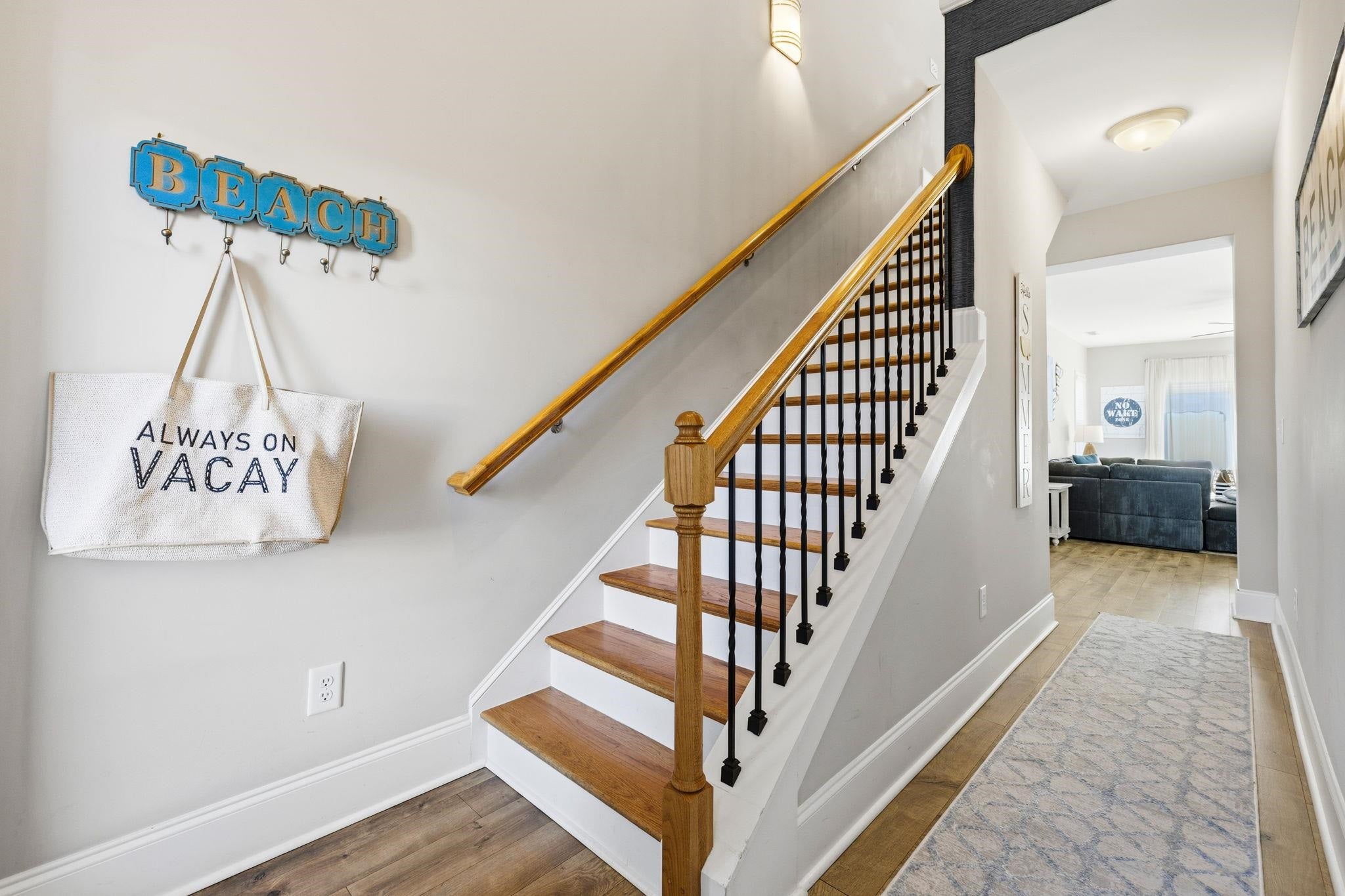517 9th Ave. S