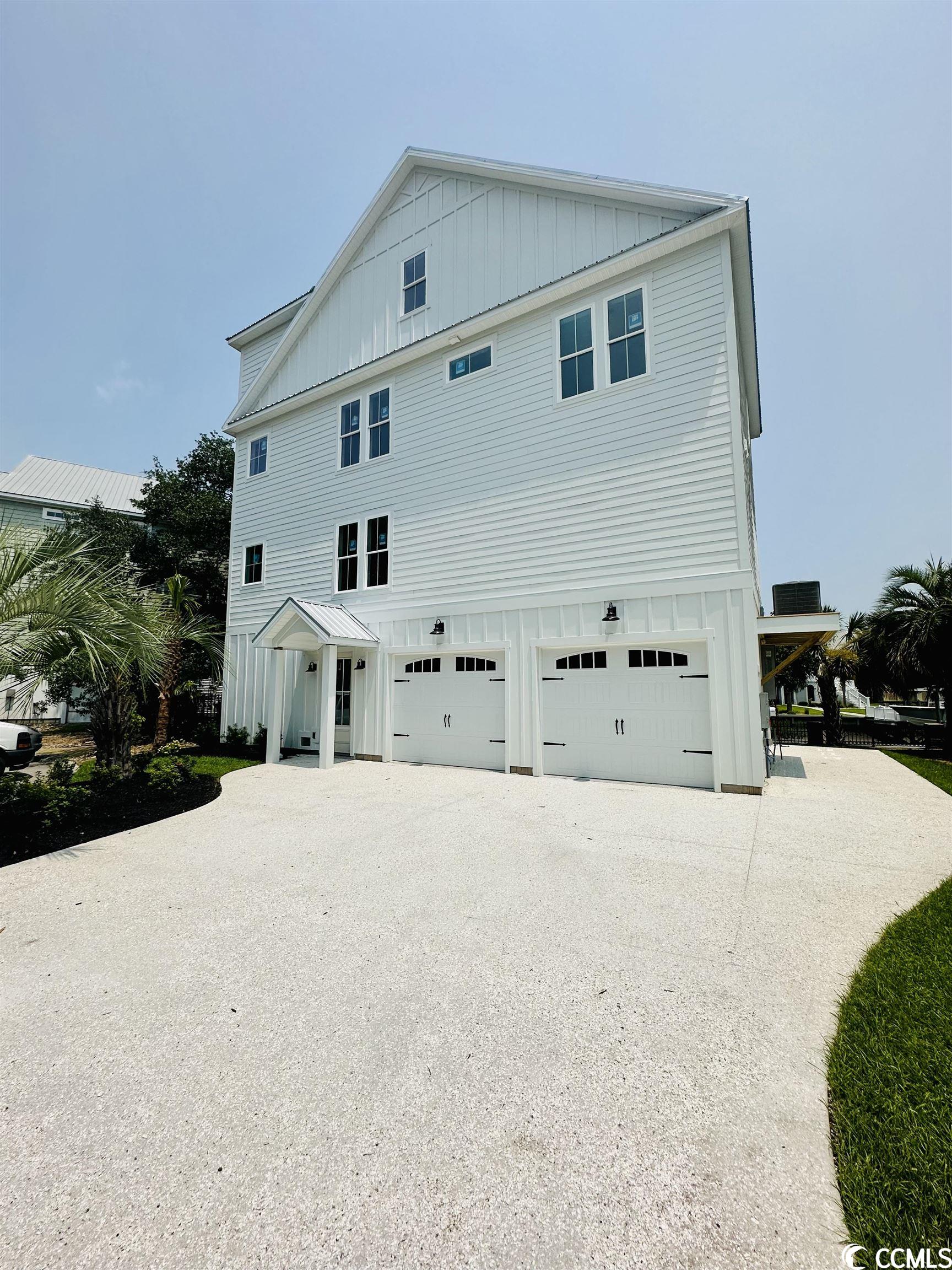 Photo 1 of 1 of 17 Carson Creek Dr. house
