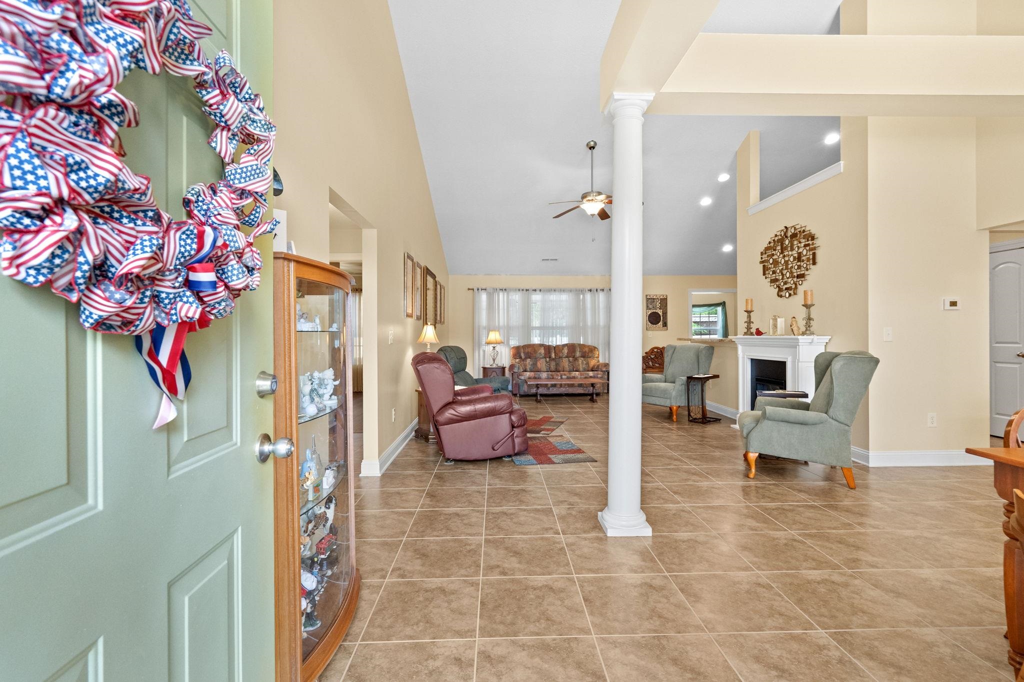 517 Merlot Ct.