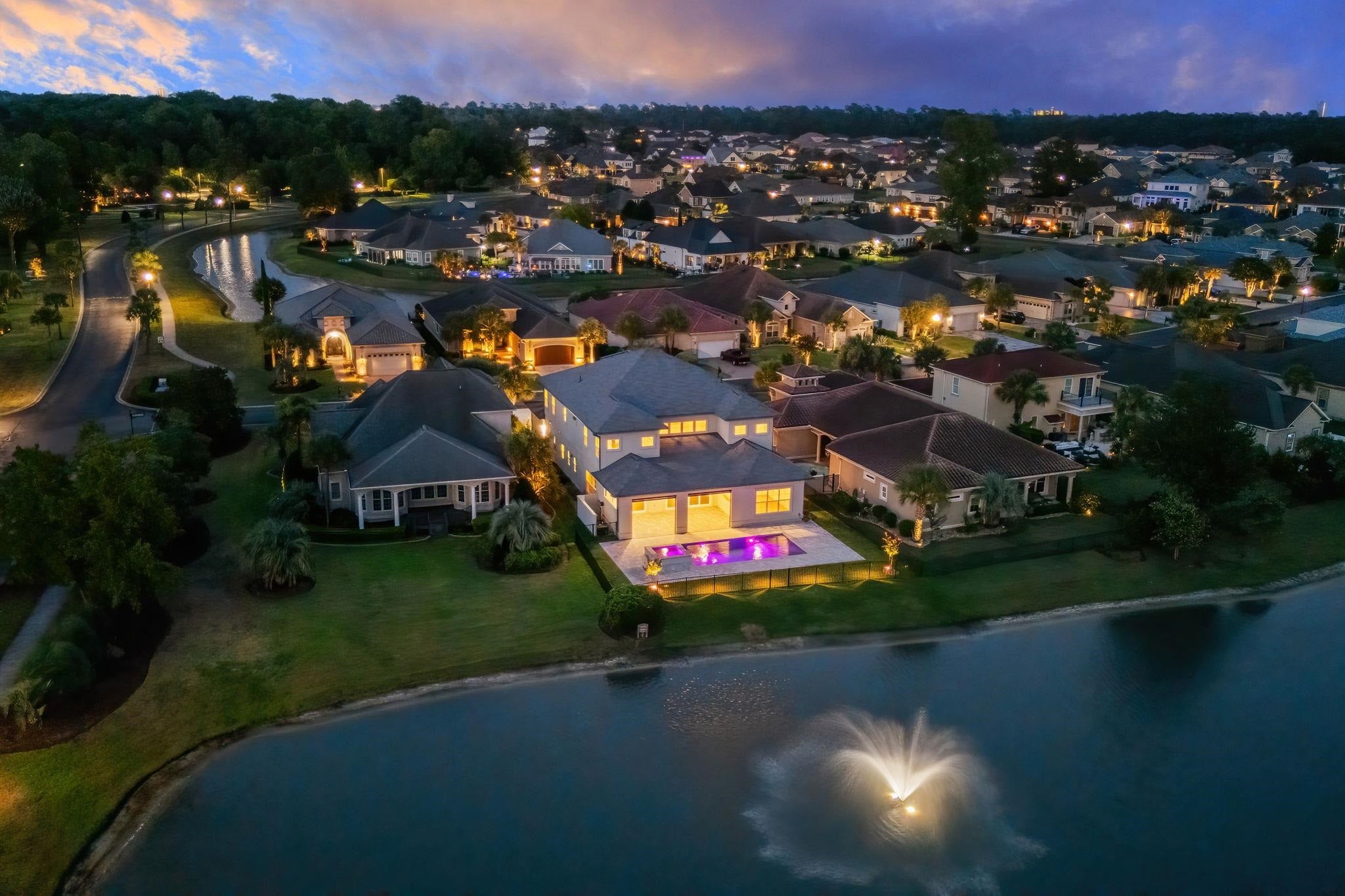 1015 Bluffview Dr.