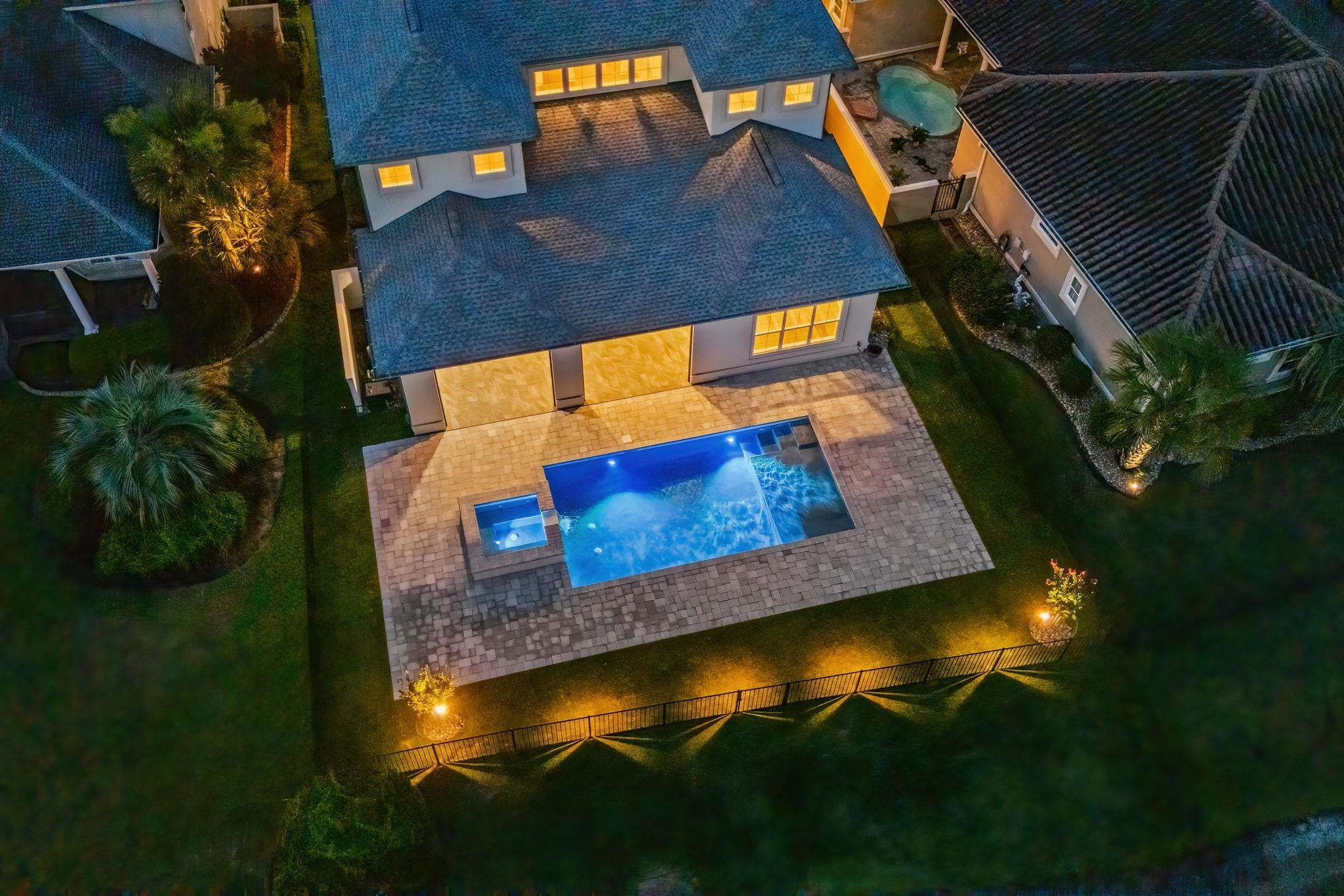 1015 Bluffview Dr.