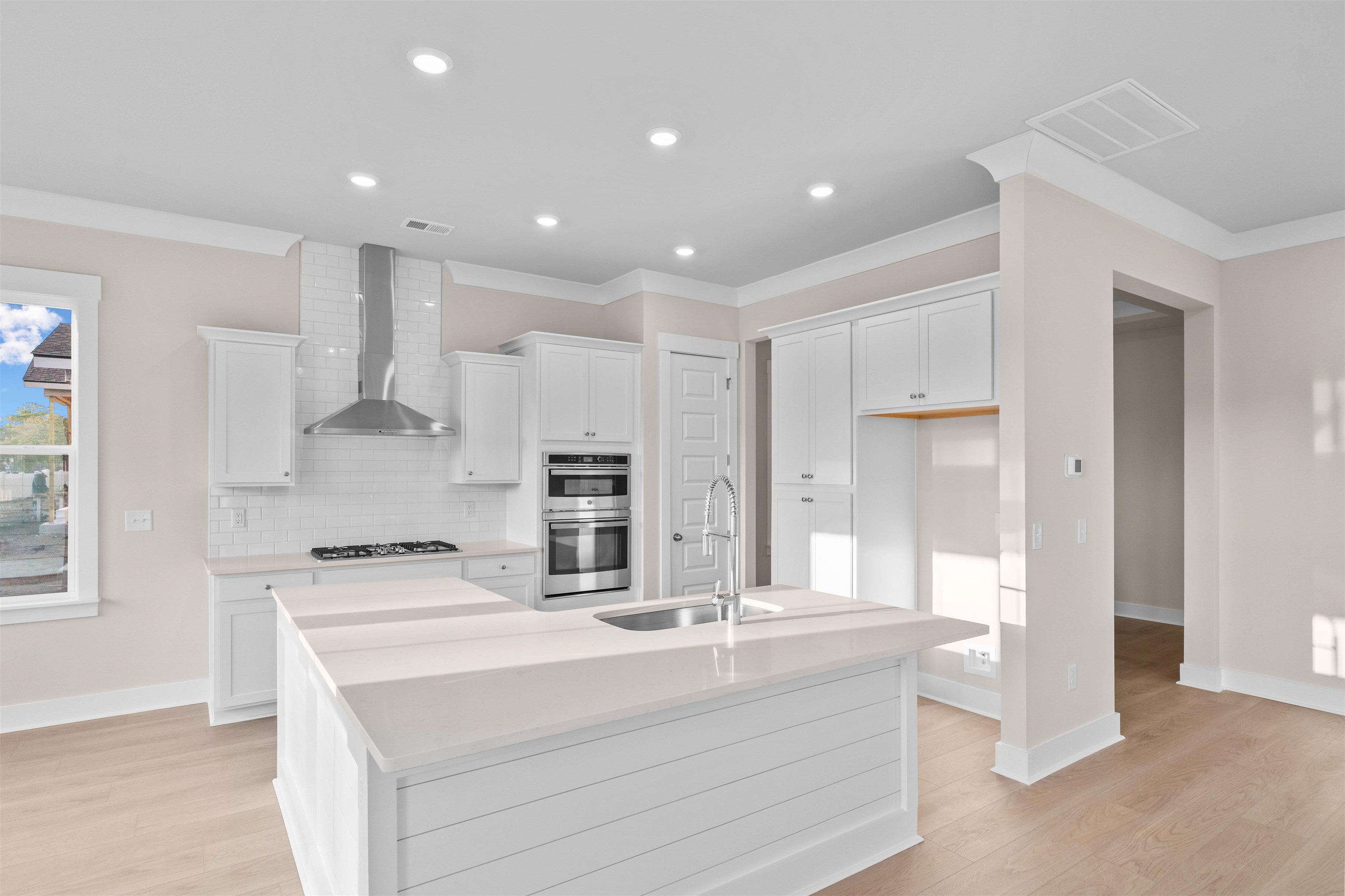 242 Atlantic Breeze St.