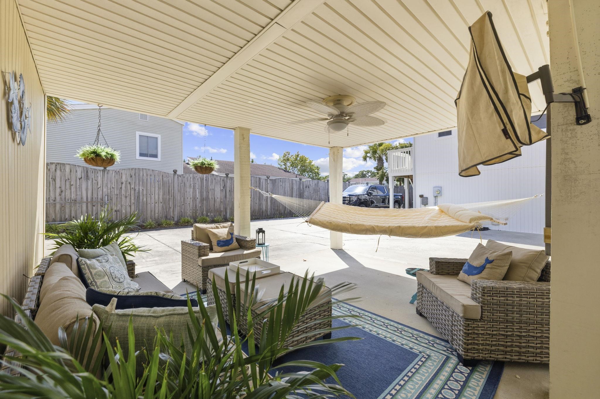 820 9th Ave. S