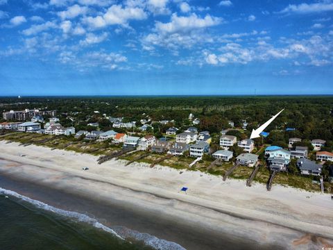 A home in Pawleys Island