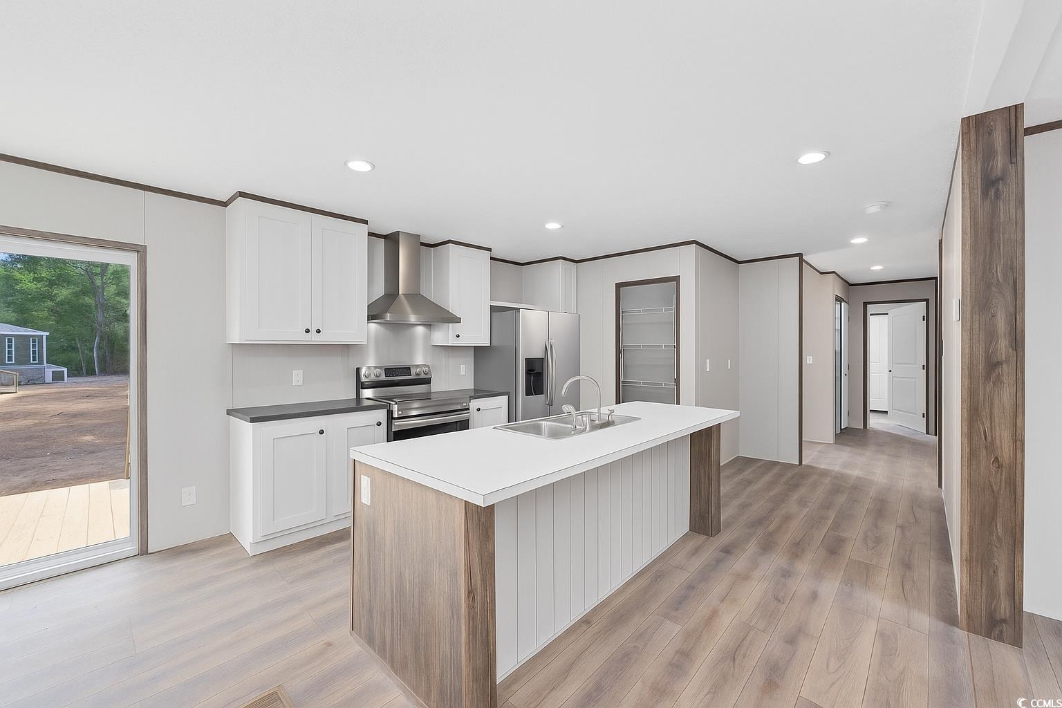 108 Forman Way