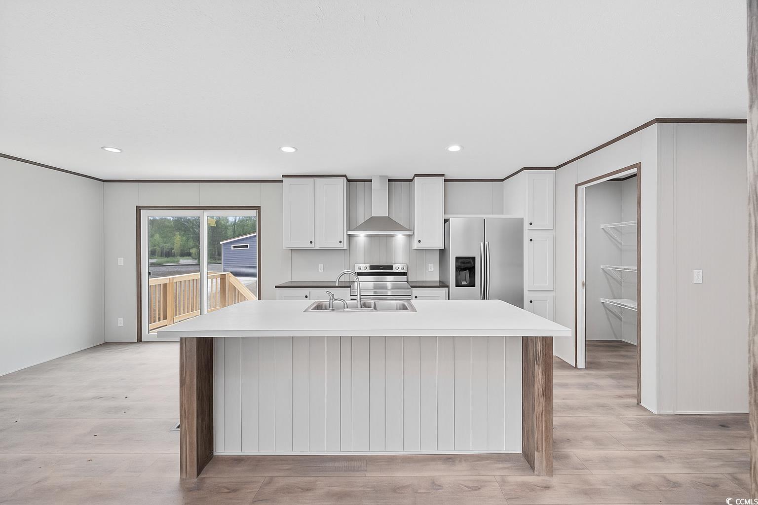 108 Forman Way