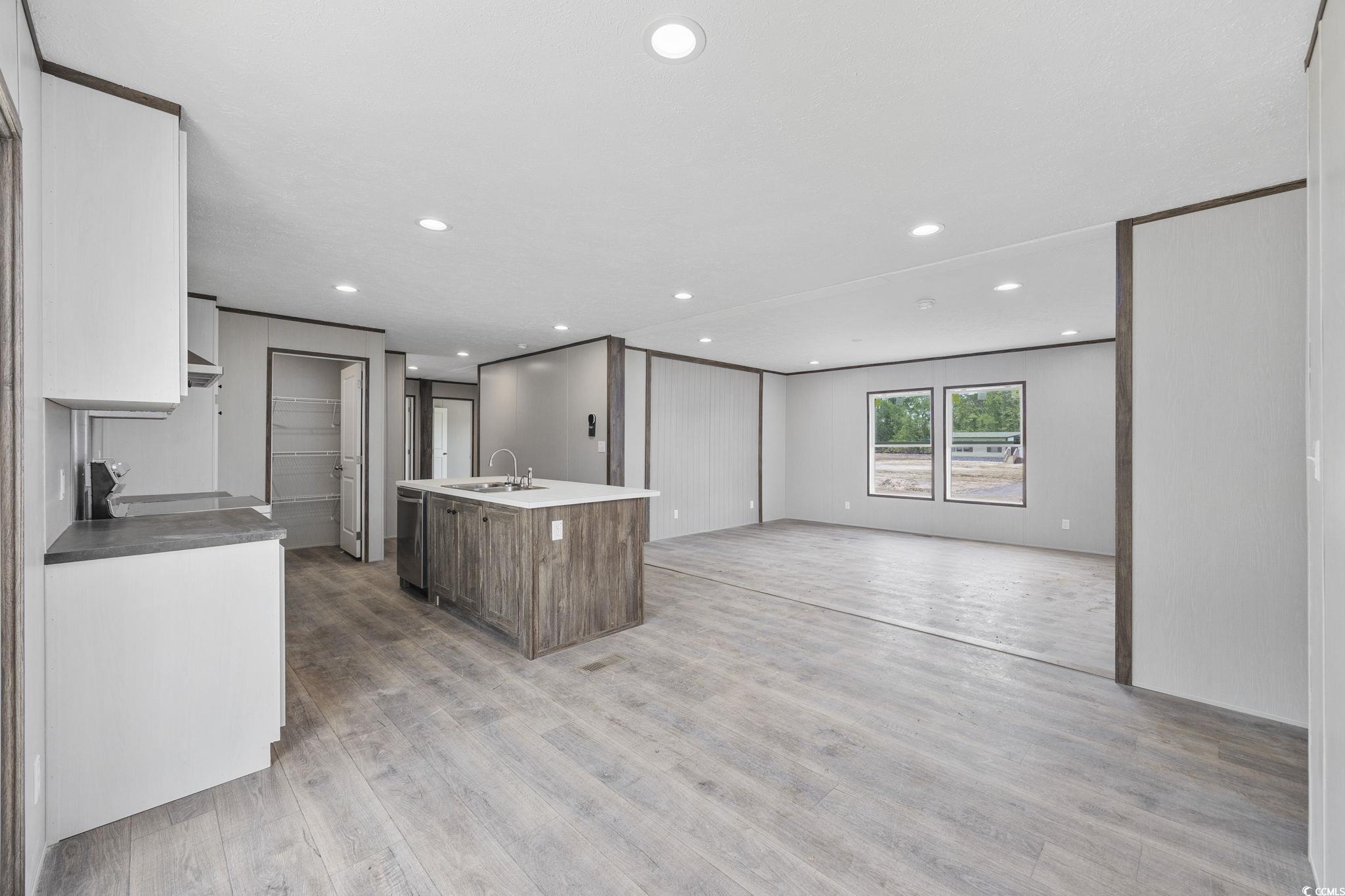108 Forman Way