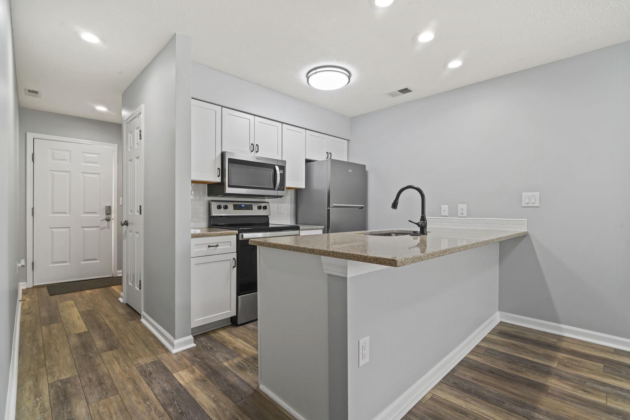 4274 Pinehurst Circle V1