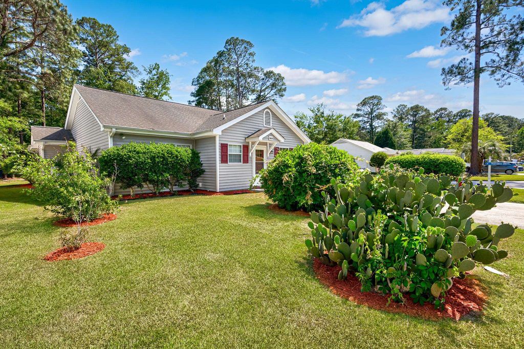 Photo of 6610 East Sweetbriar Trail, Myrtle Beach, SC 29588 (MLS # 2611462)