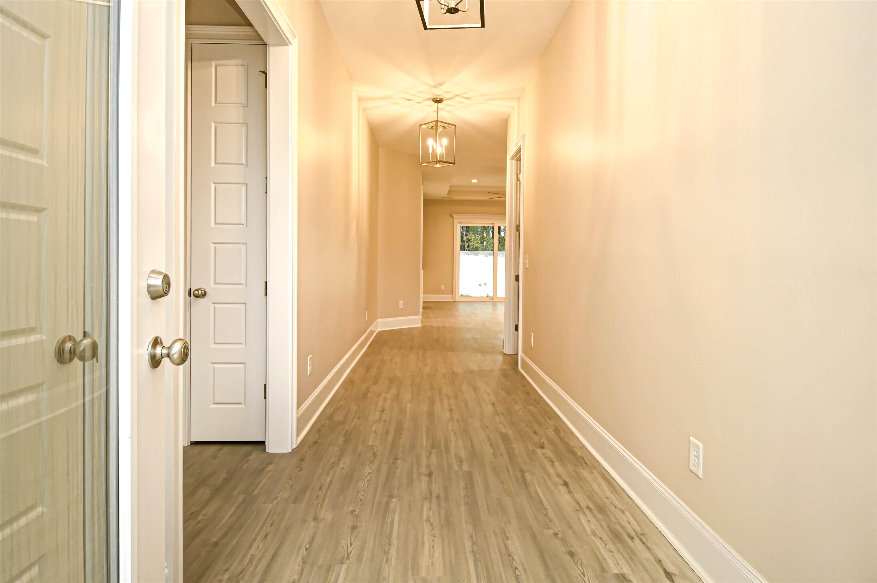 293 Waterfall Circle