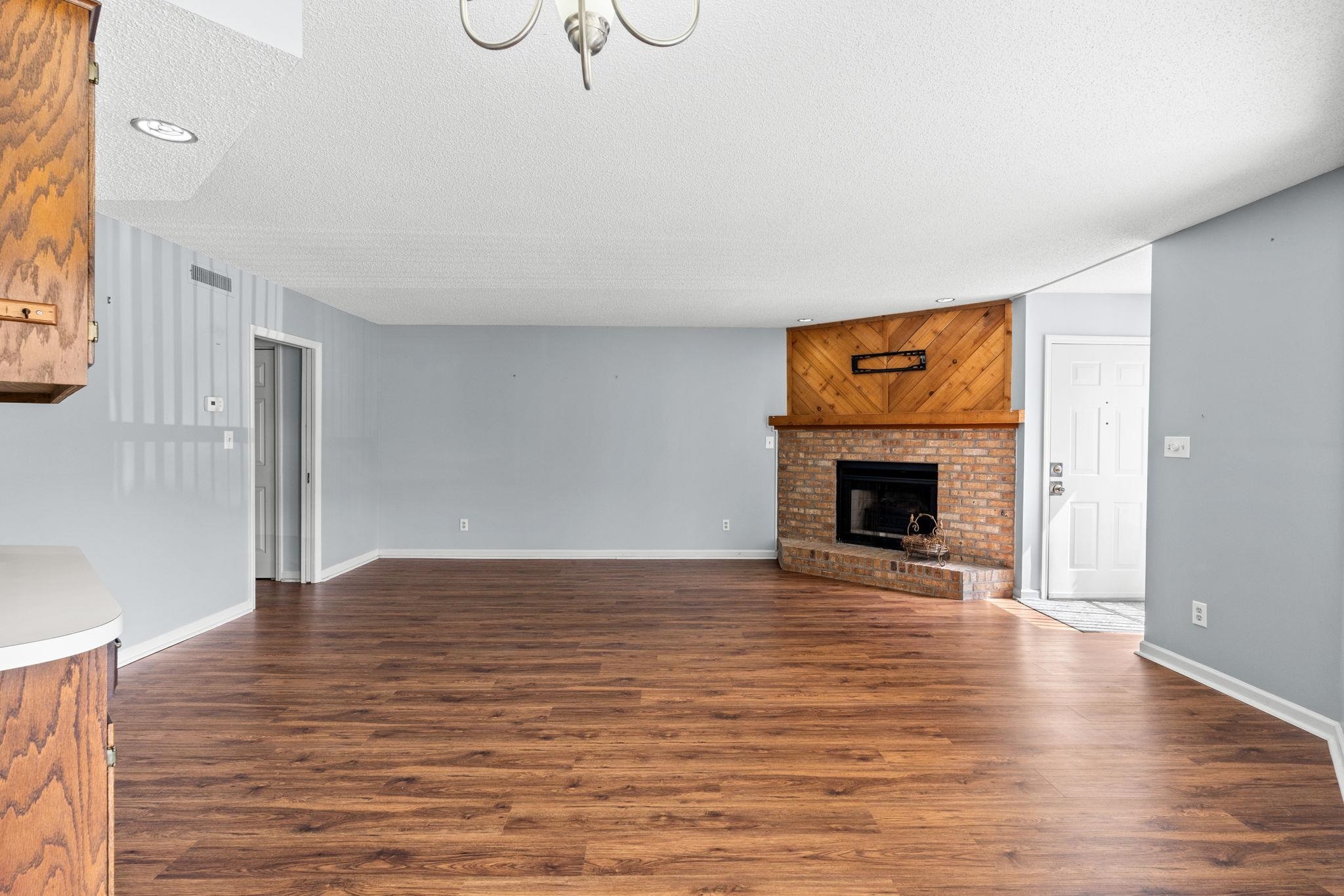 4206 Pinehurst Circle E-1