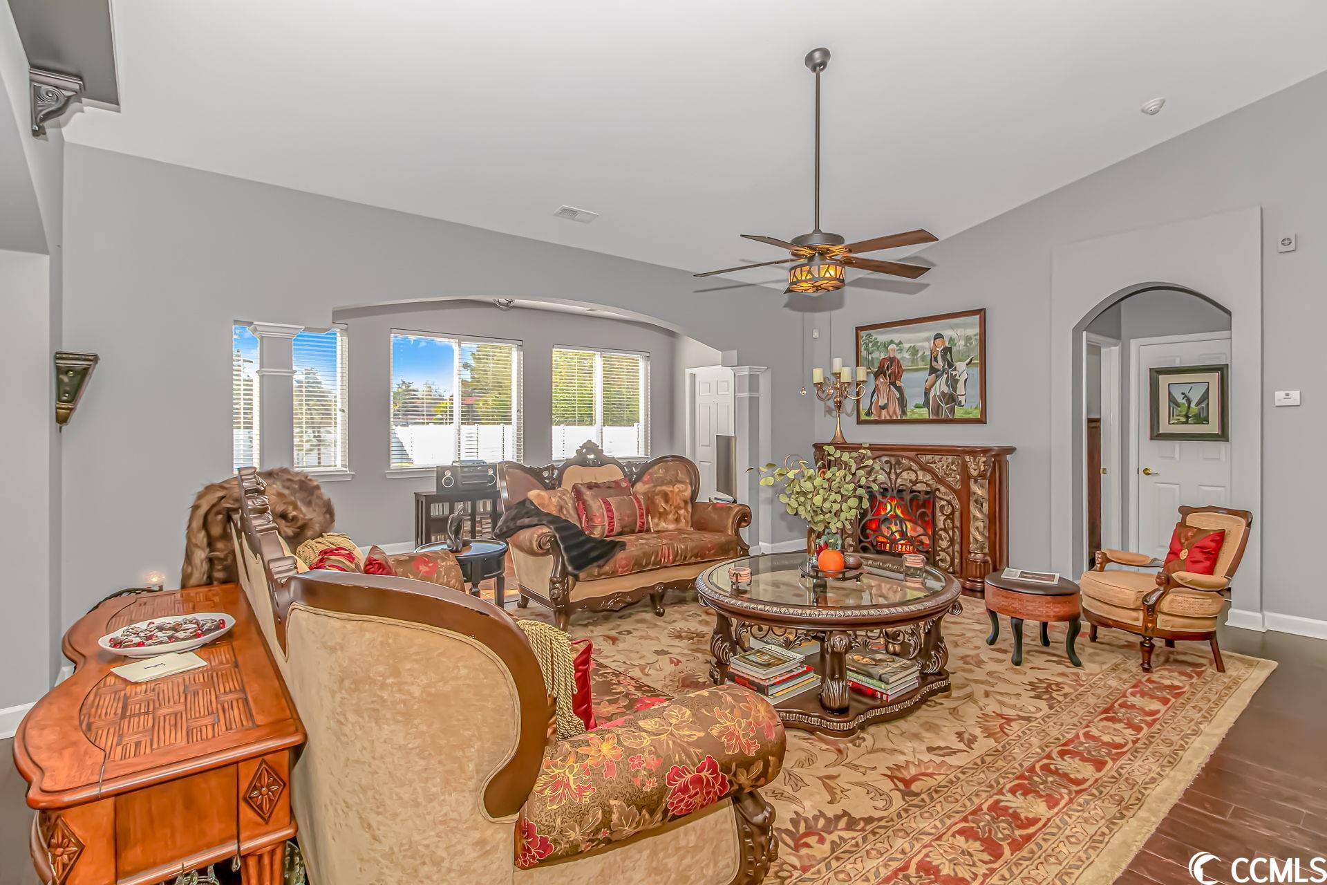 Photo 11 of 37 of 400 Shadow Creek Ct. house