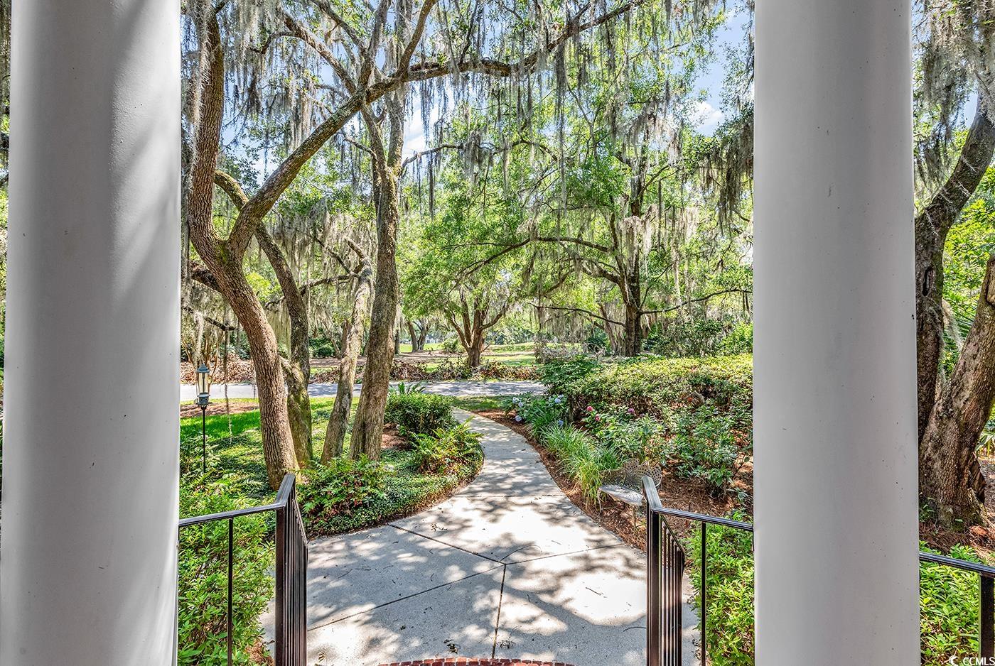 356 Chapman Loop