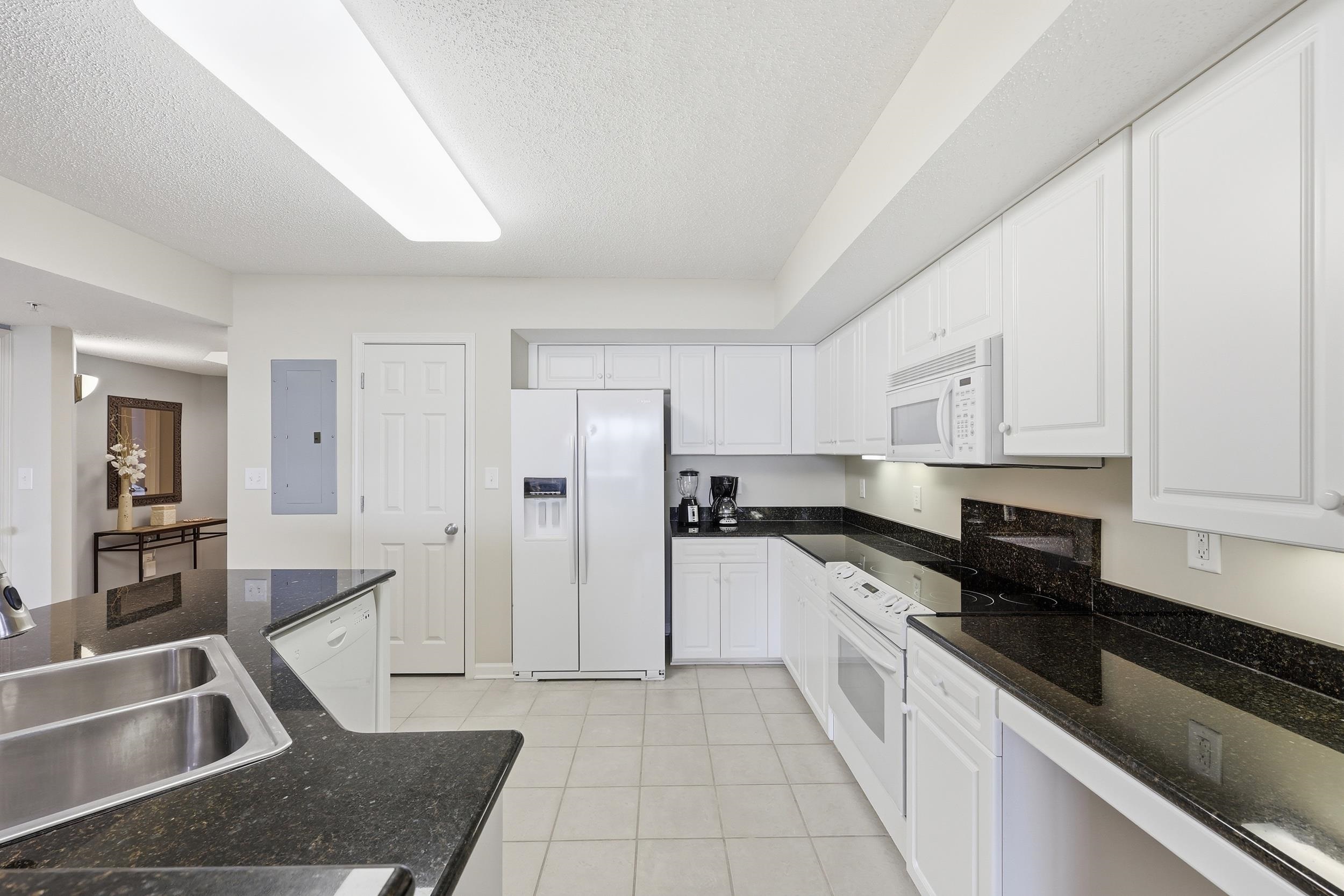 2151 Bridge View Ct. 1-602