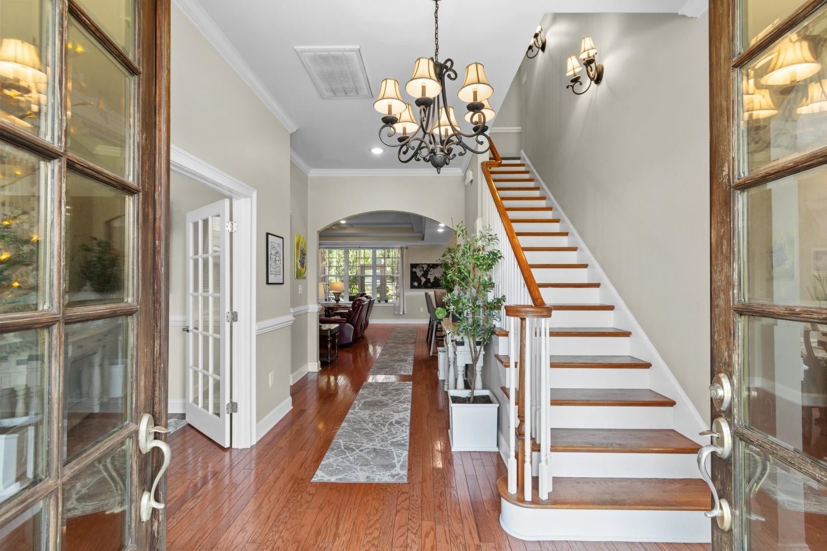 7045 Turtle Cove Dr.