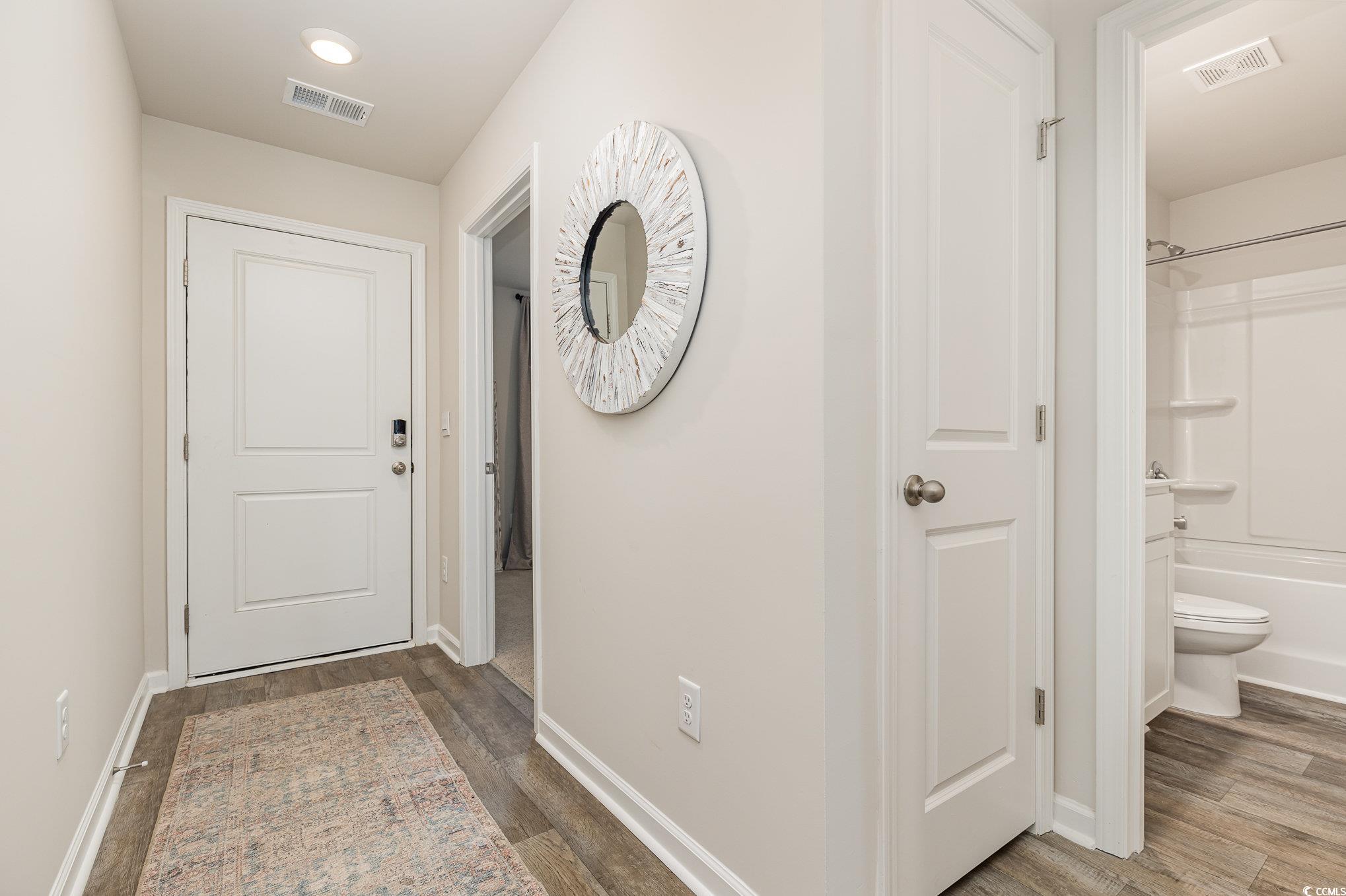 866 Farmers Passage Loop