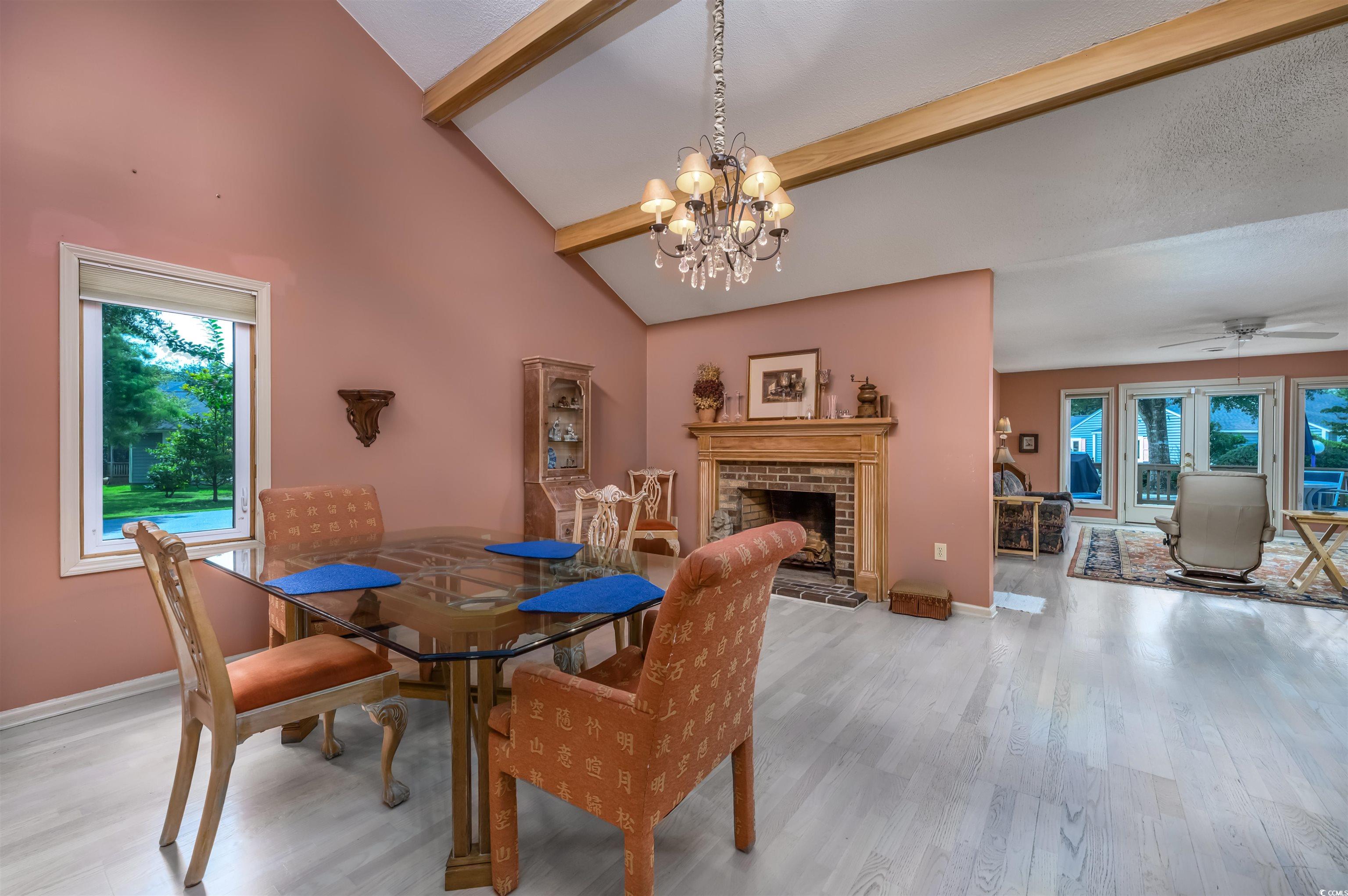 623 Rosemary Ln.