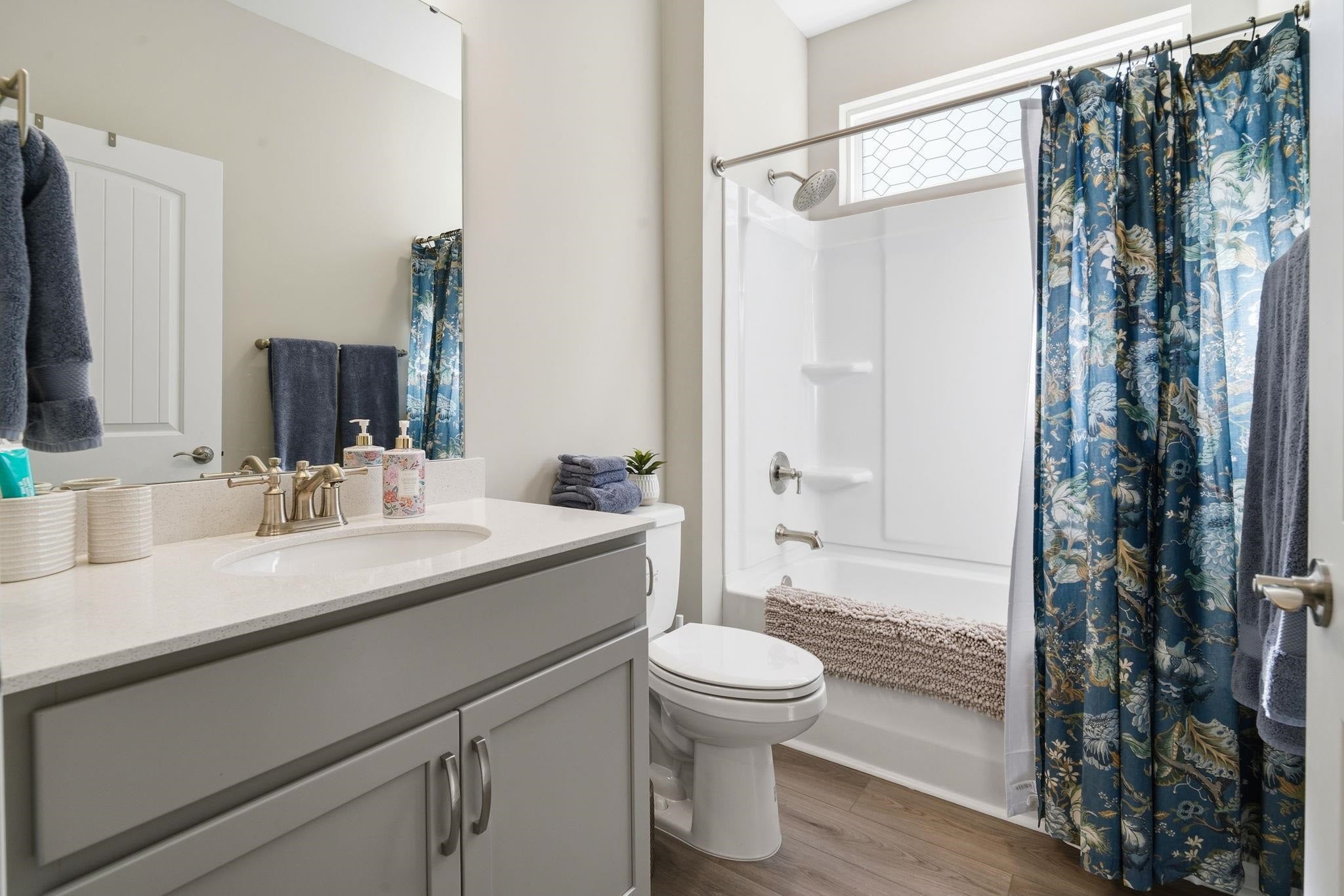 1522 Breakwater Dr.