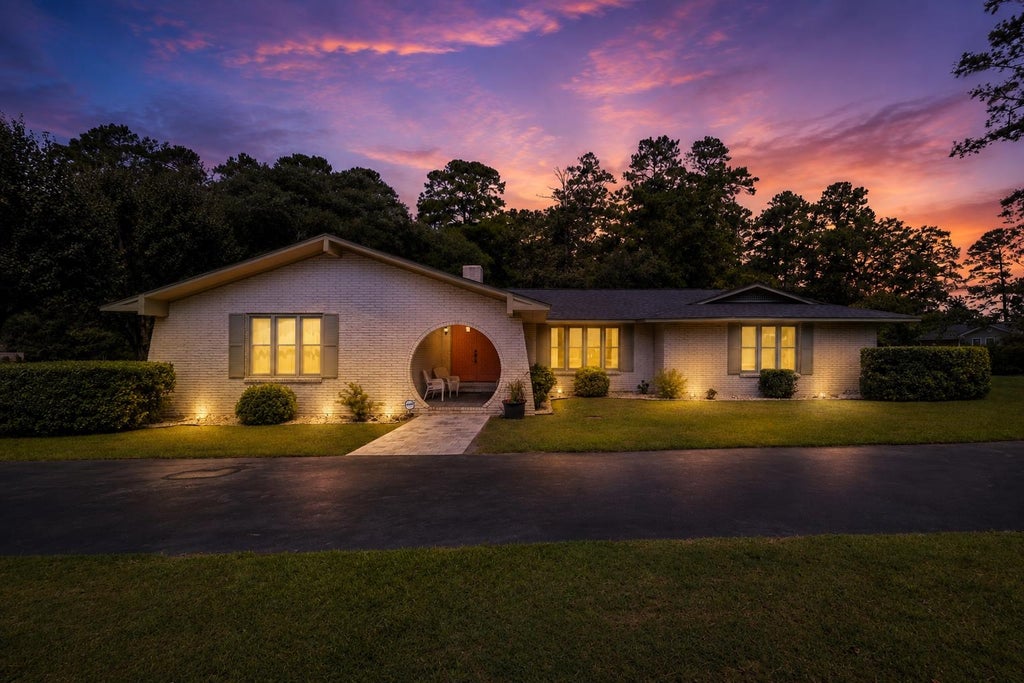 Photo of 207 Glass Hill Dr, Conway, SC 29526 (MLS # 2621035)