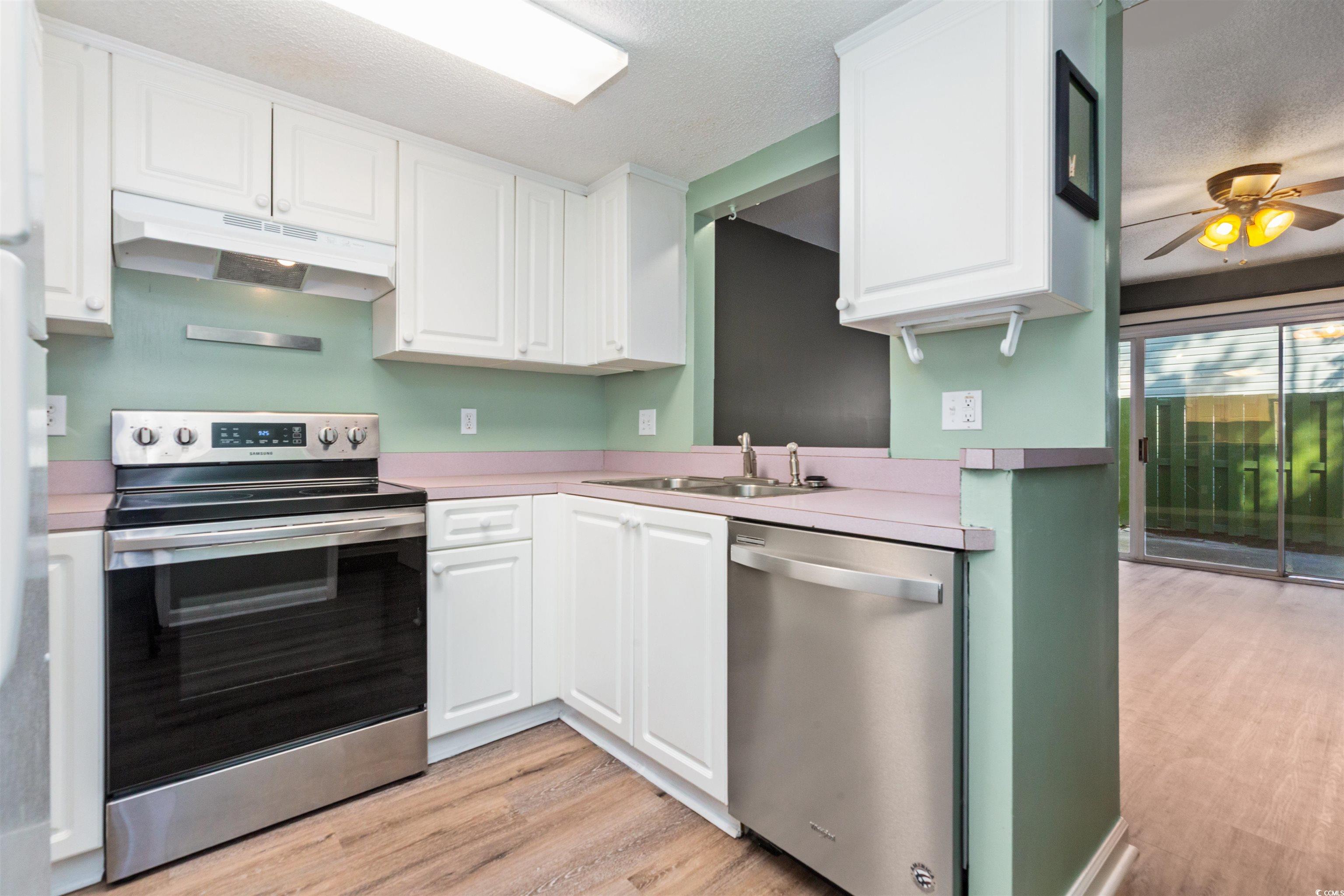 Myrtle Beach, South Carolina 29572, United States, 2 Bedrooms Bedrooms, ,3 BathroomsBathrooms,Residential,Active,184966