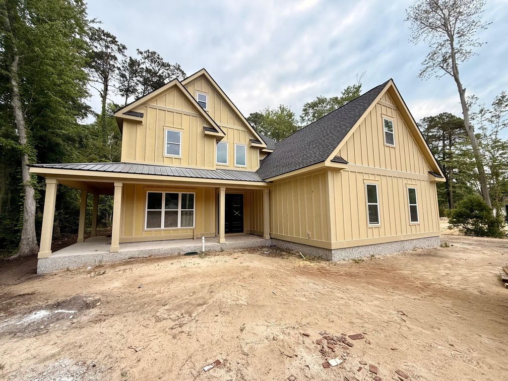 Photo of 1120 Crooked Oak Dr, Pawleys Island, SC 29585 (MLS # 2611299)