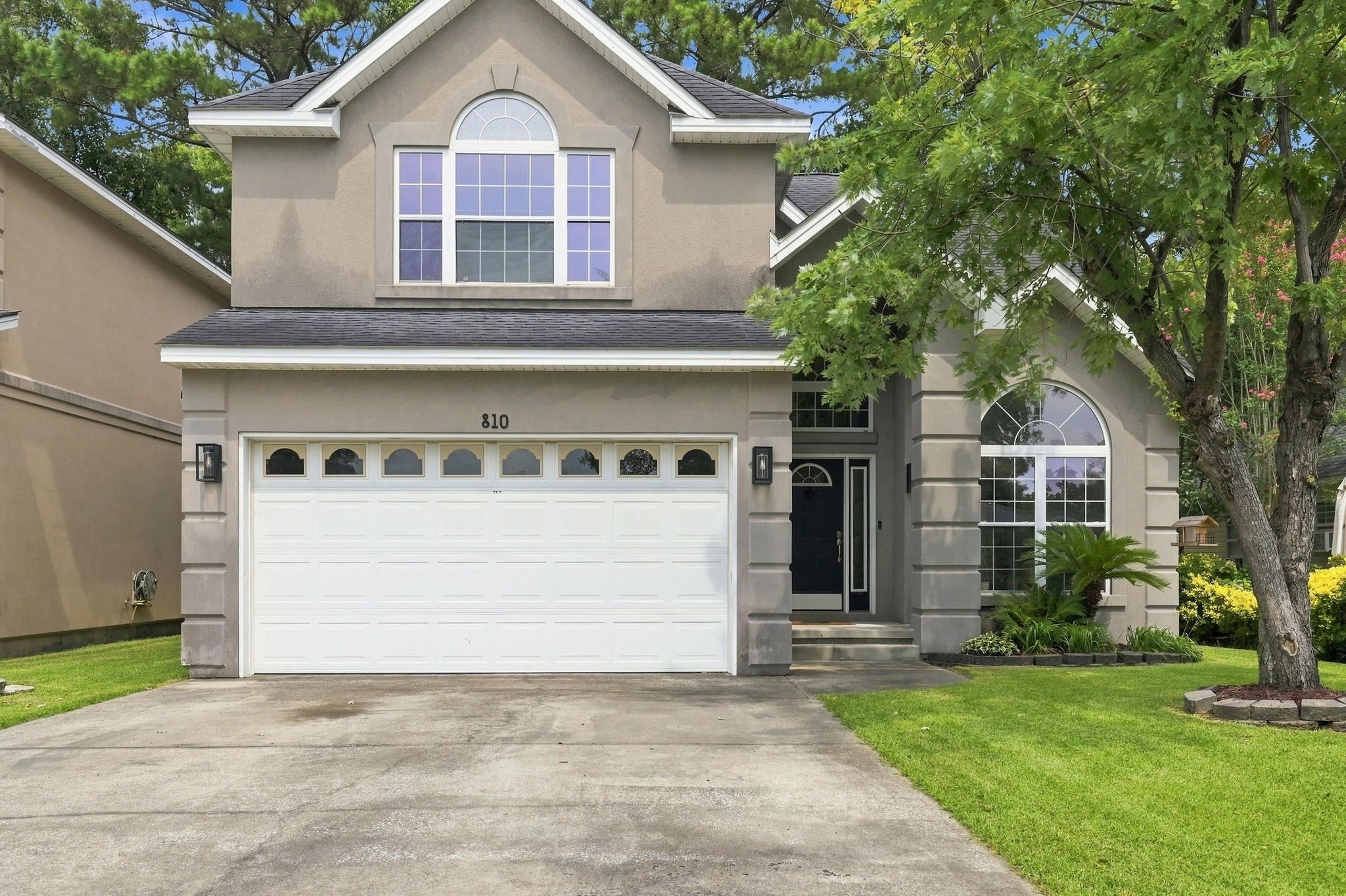 810 Brenda Pl.