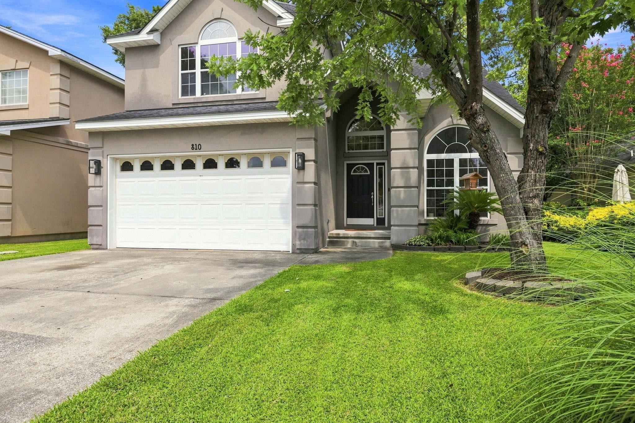 810 Brenda Pl.