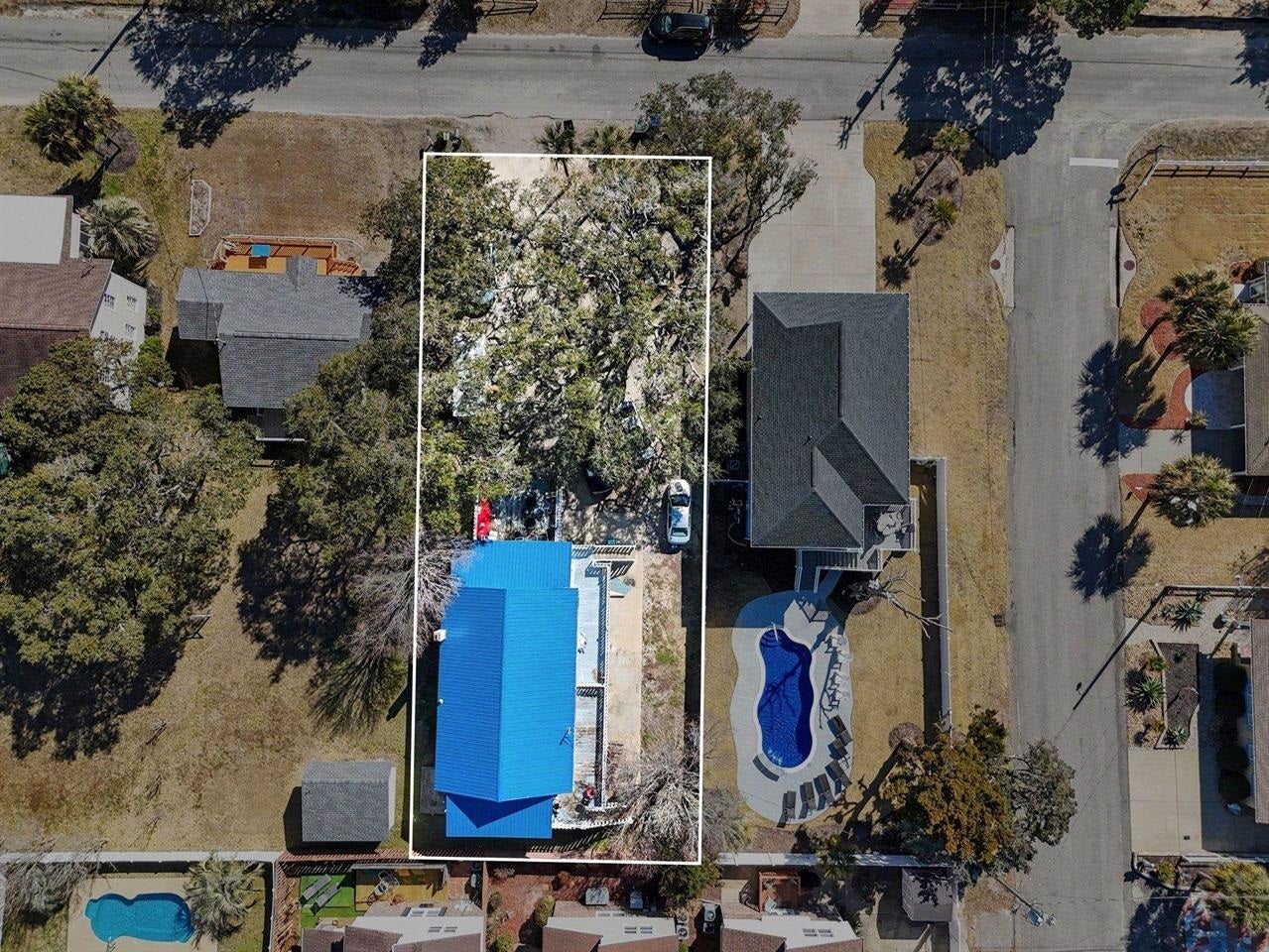 1710 Holly Dr.