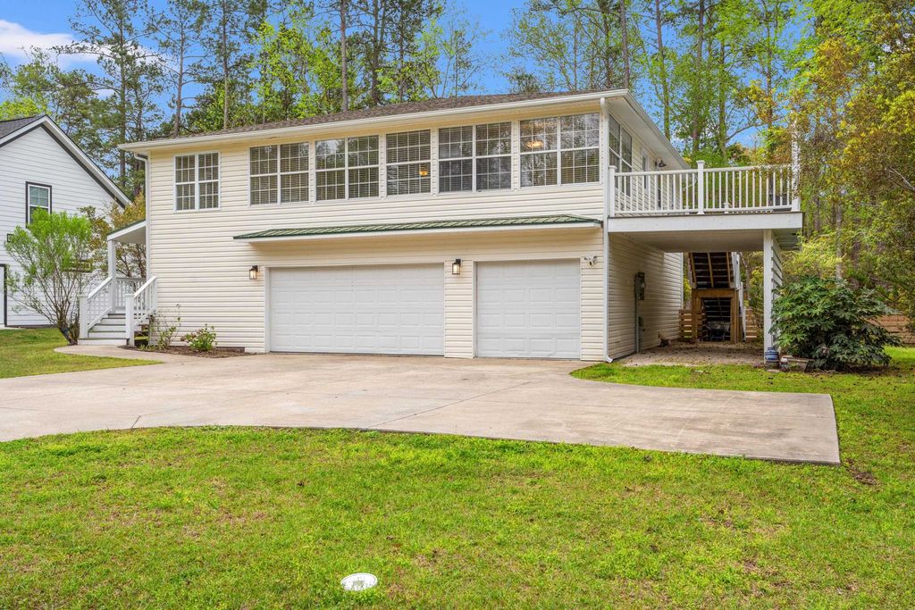 Photo of 1015 Hagley Dr, Pawleys Island, SC 29585 (MLS # 2607682)