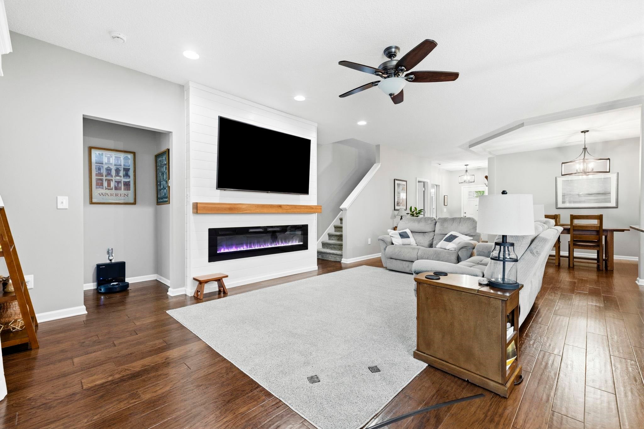 672 Old Castle Loop